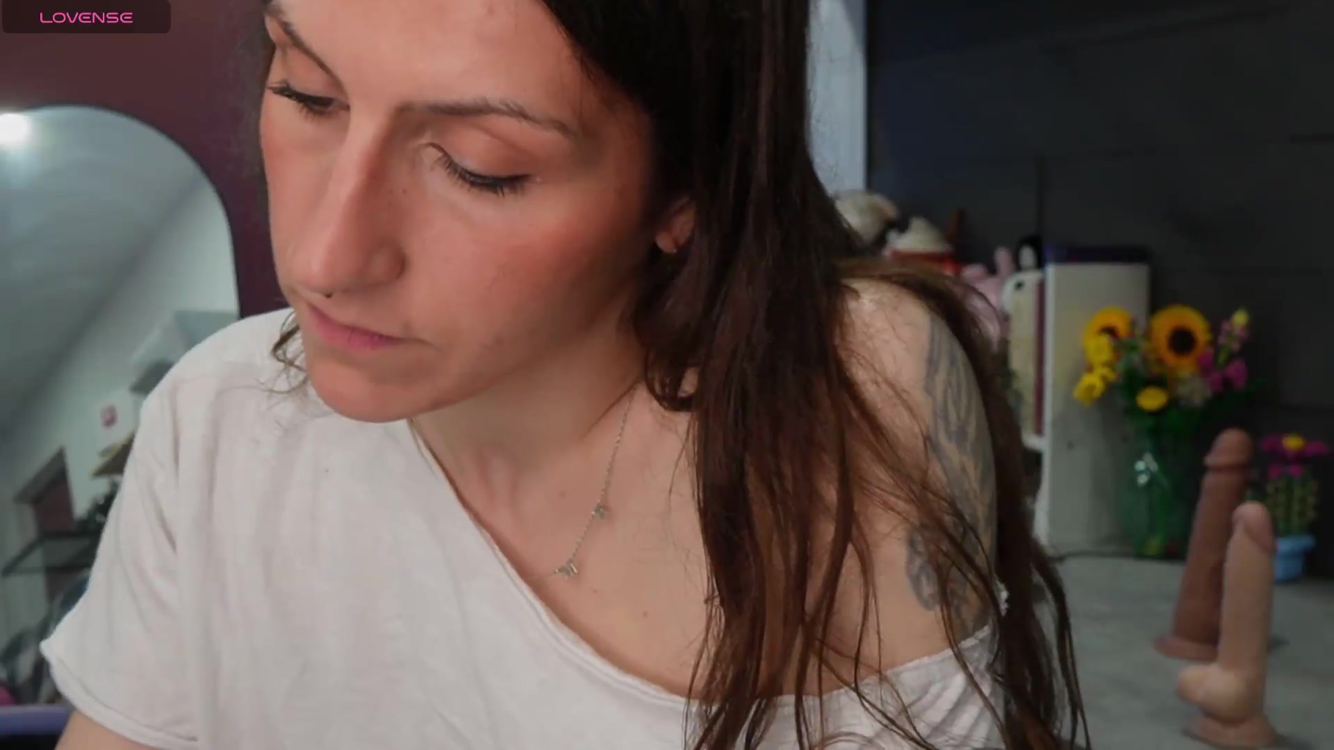 Gallery image thumbnail from just_erika's myfreecams stream on, 05/12/2026, 20:06 image 13 of 20