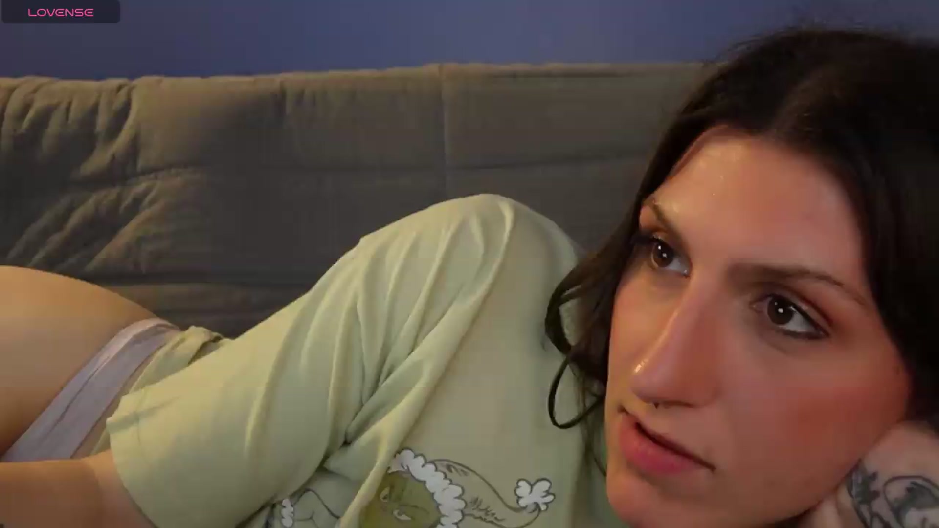 Gallery image thumbnail from just_erika's myfreecams stream on, 05/14/2026, 03:09 image 13 of 20
