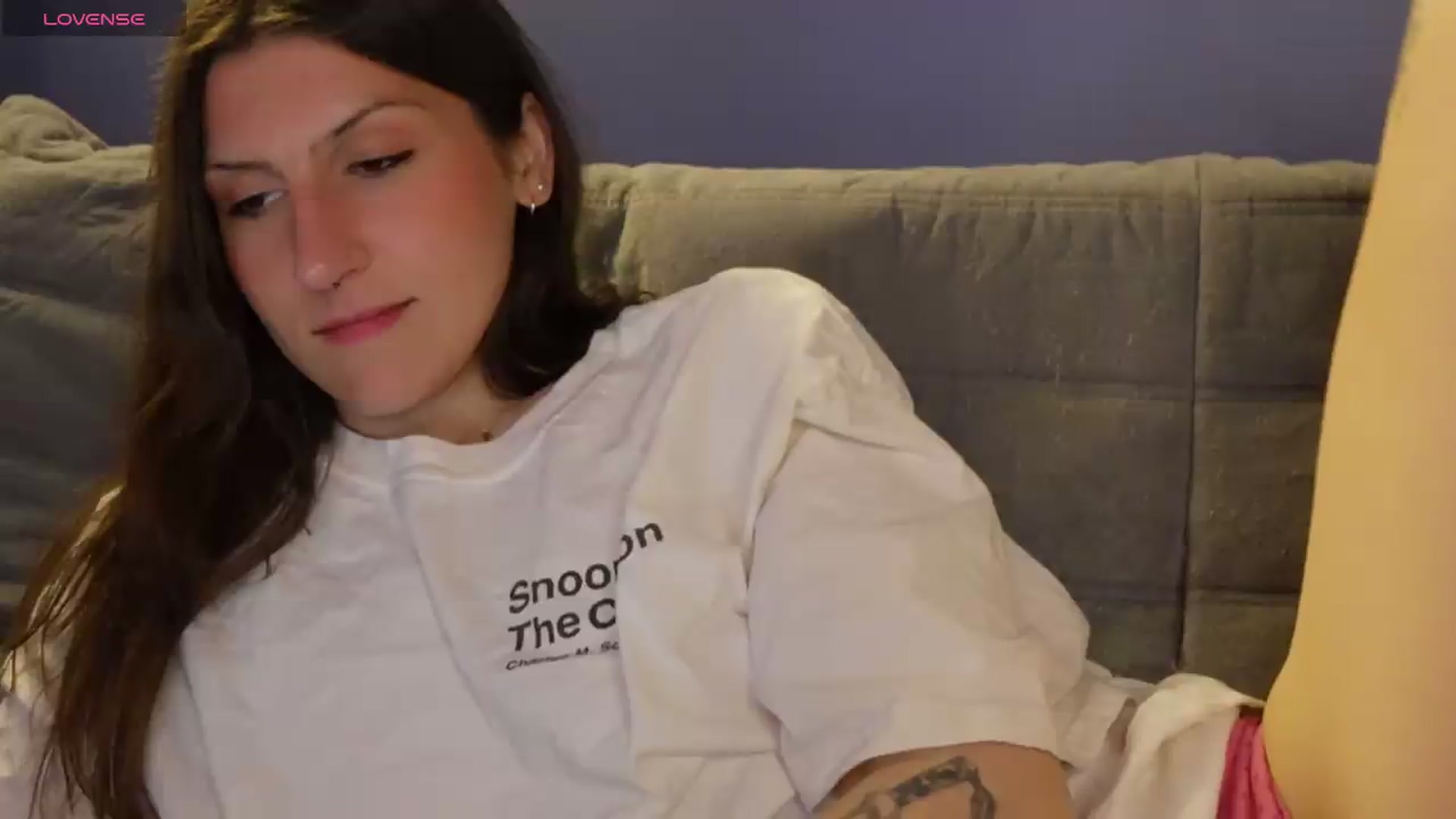 Gallery image thumbnail from just_erika's myfreecams stream on, 05/22/2026, 01:57 image 4 of 20