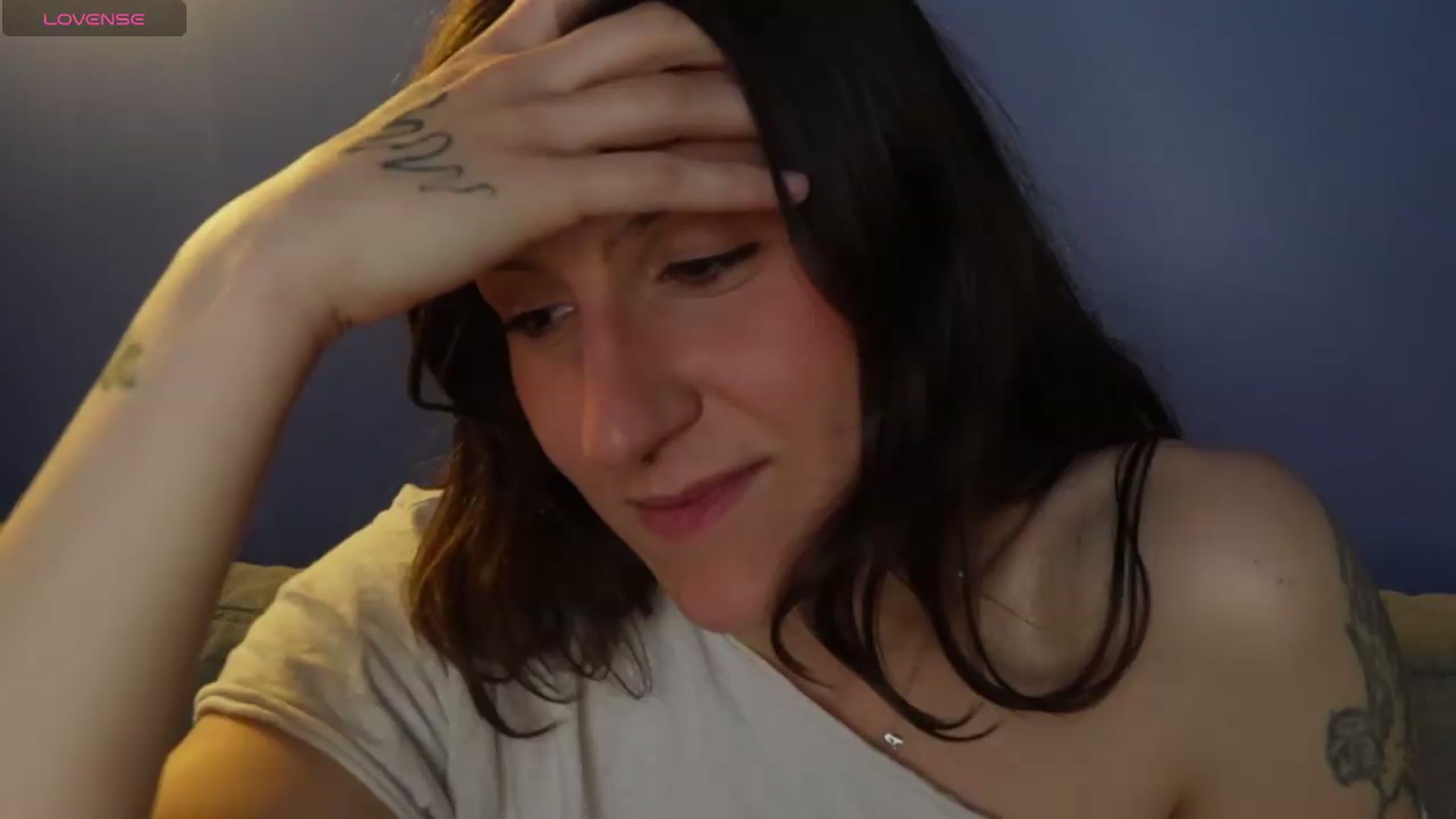 Gallery image thumbnail from just_erika's myfreecams stream on, 05/24/2026, 03:05 image 17 of 20