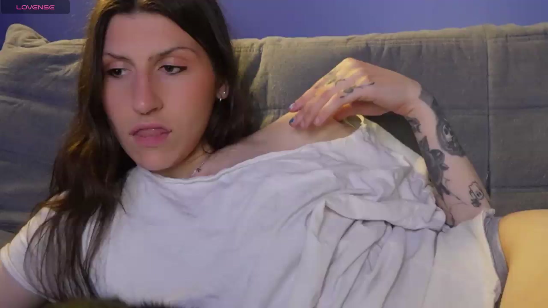 Gallery image thumbnail from just_erika's myfreecams stream on, 05/24/2026, 03:05 image 1 of 20