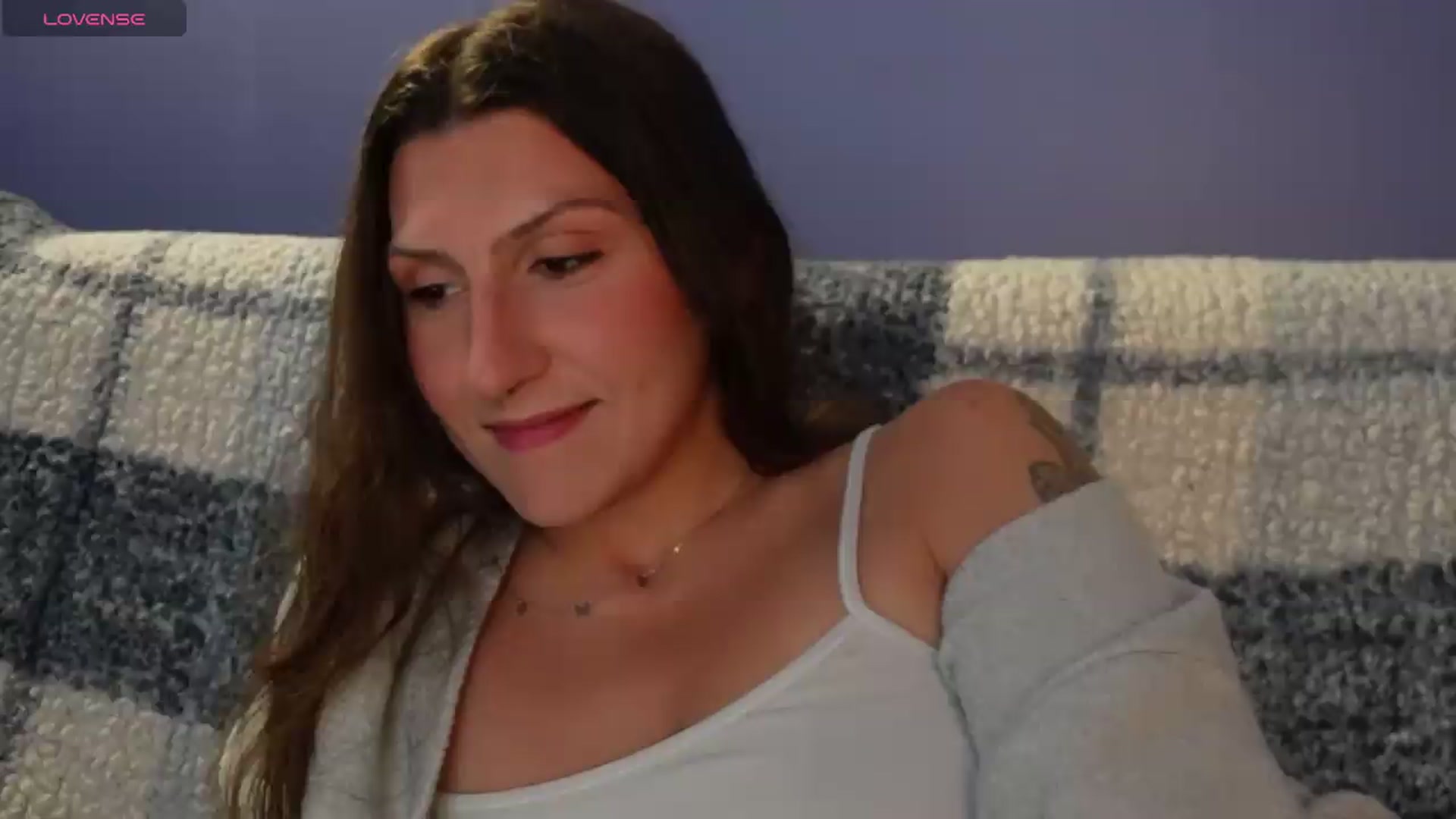 Gallery image thumbnail from just_erika's myfreecams stream on, 06/16/2026, 03:00 image 2 of 20