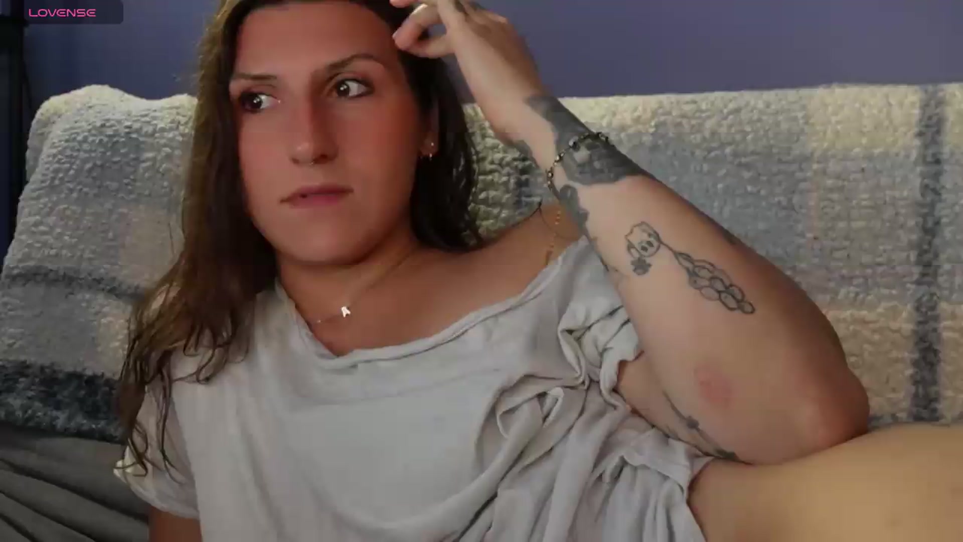 Gallery image thumbnail from just_erika's myfreecams stream on, 06/21/2026, 03:38 image 4 of 20