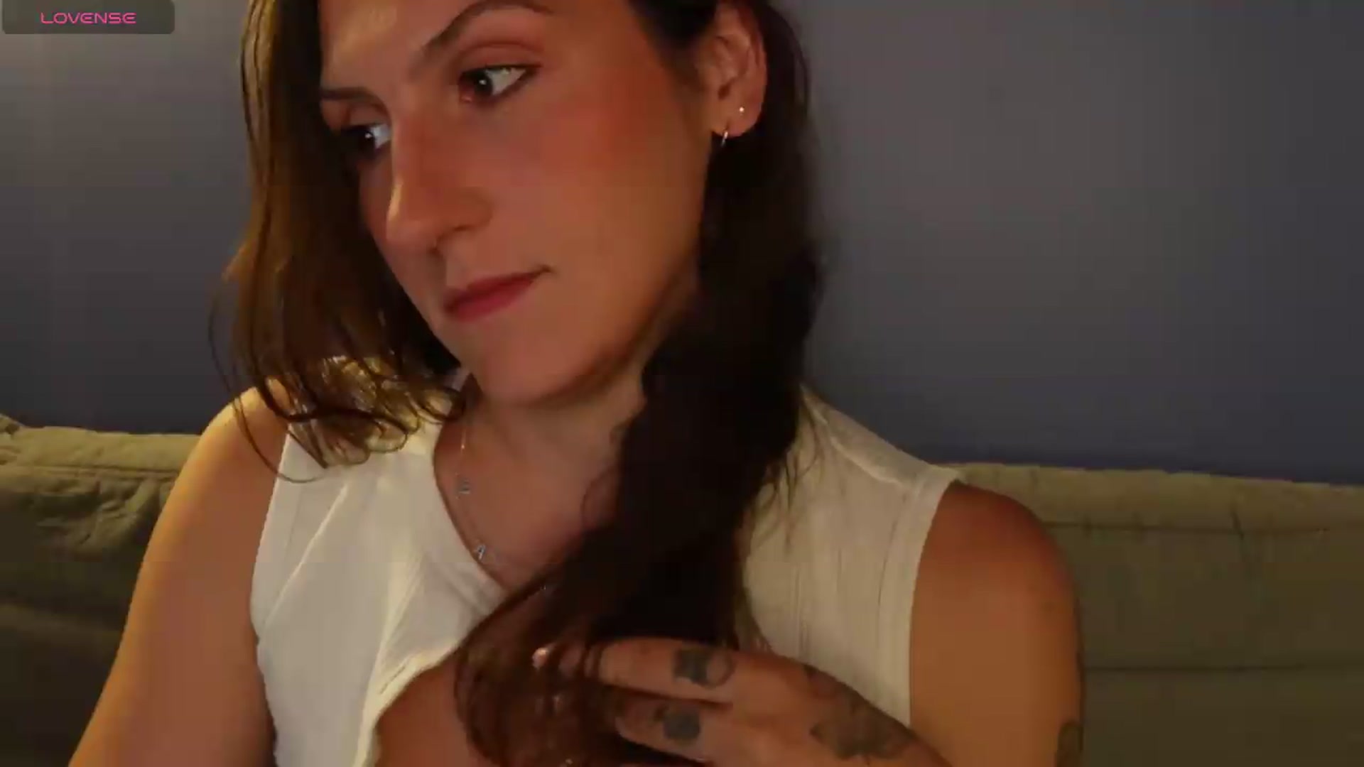 Gallery image thumbnail from just_erika's myfreecams stream on, 07/06/2026, 02:34 image 11 of 20
