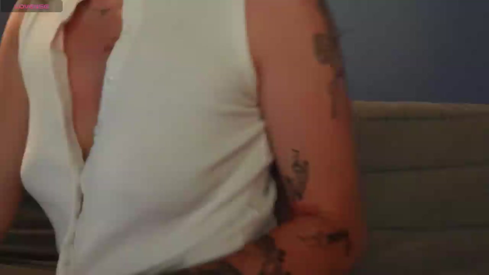 Gallery image thumbnail from just_erika's myfreecams stream on, 07/06/2026, 02:34 image 19 of 20