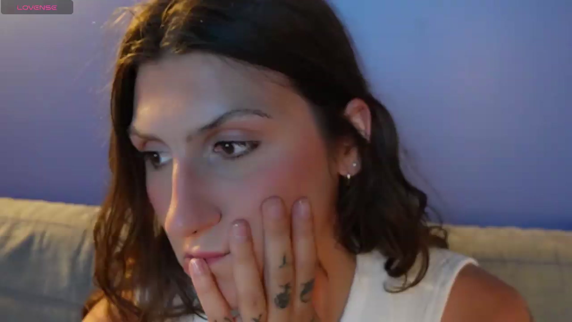 Gallery image thumbnail from just_erika's myfreecams stream on, 07/06/2026, 03:36 image 17 of 20