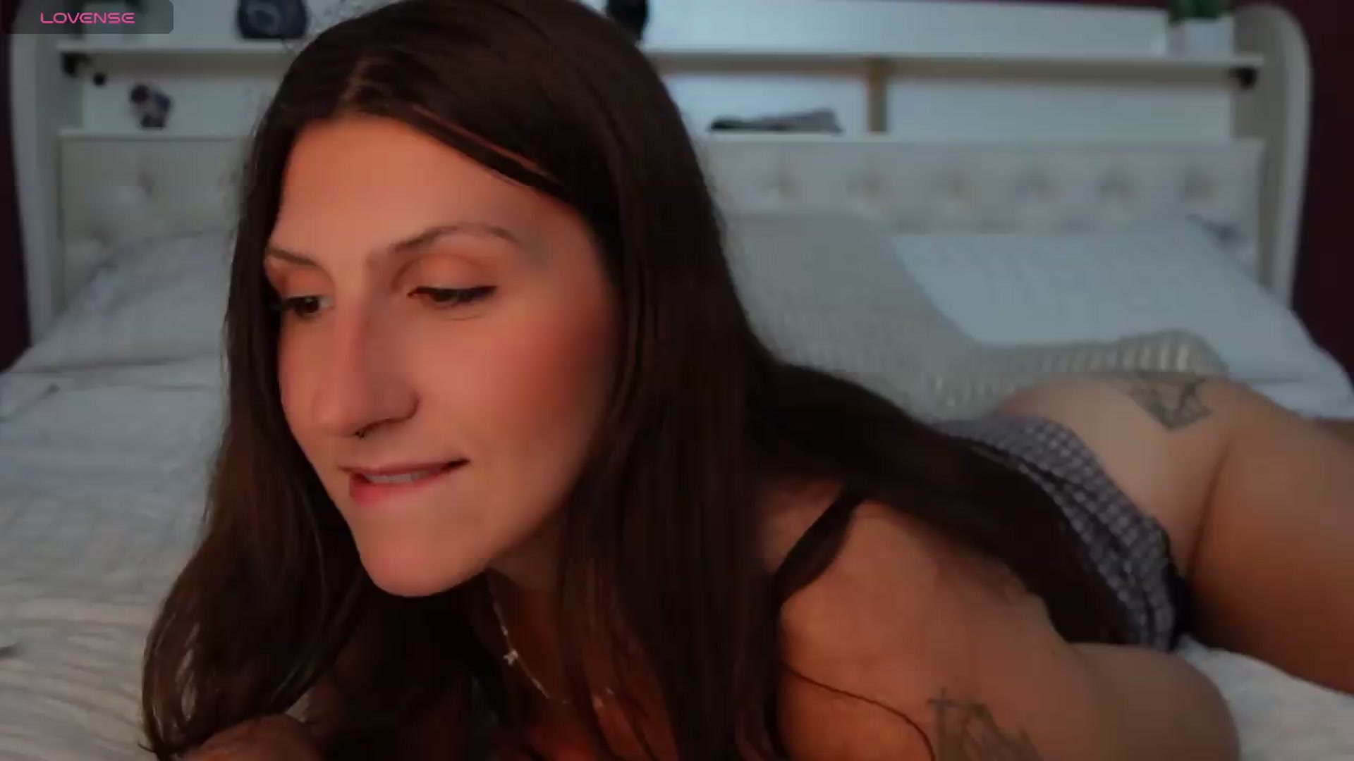 Gallery image thumbnail from just_erika's myfreecams stream on, 07/20/2026, 04:21 image 5 of 20