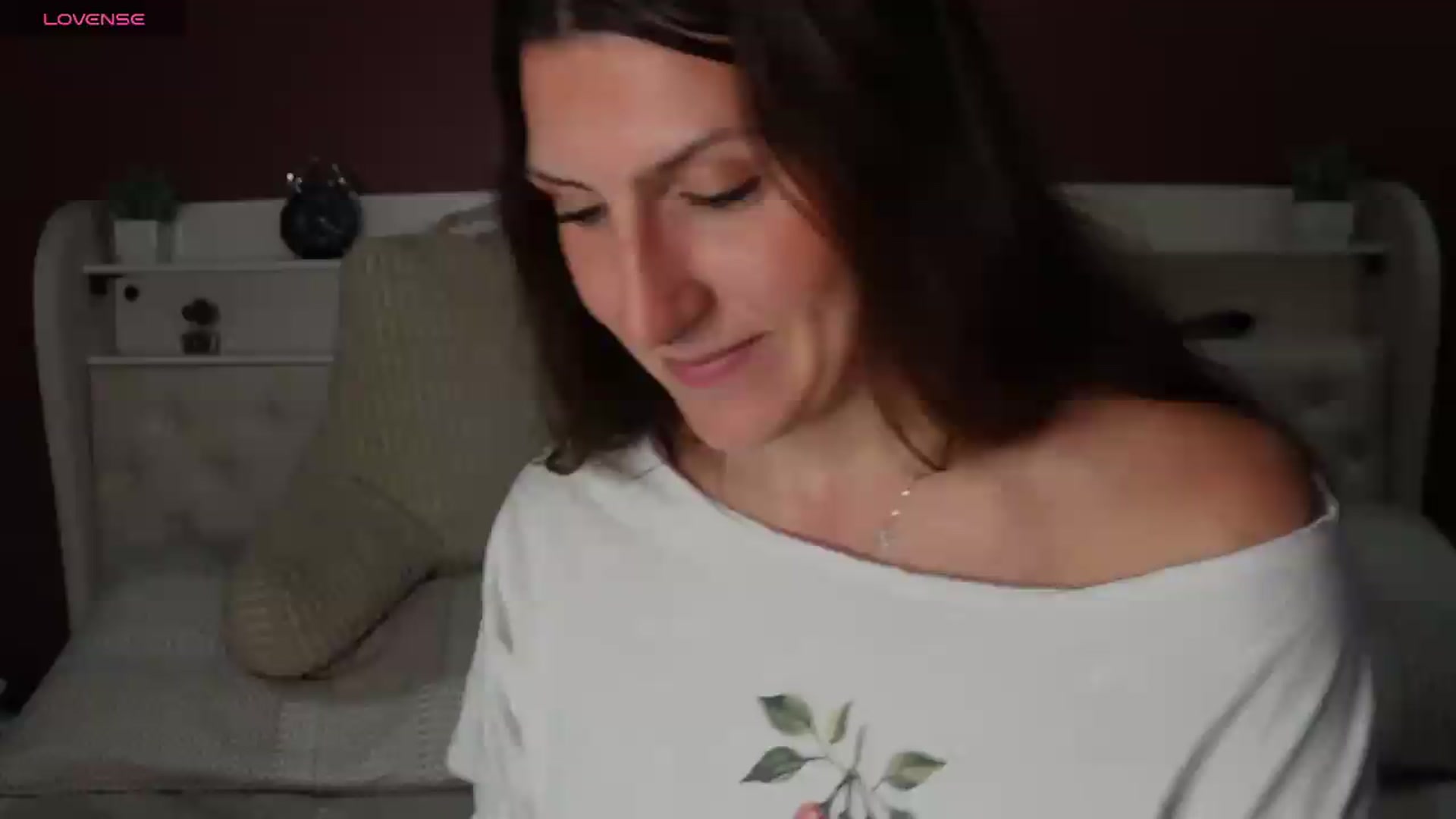 Gallery image thumbnail from just_erika's myfreecams stream on, 08/14/2026, 03:41 image 19 of 20