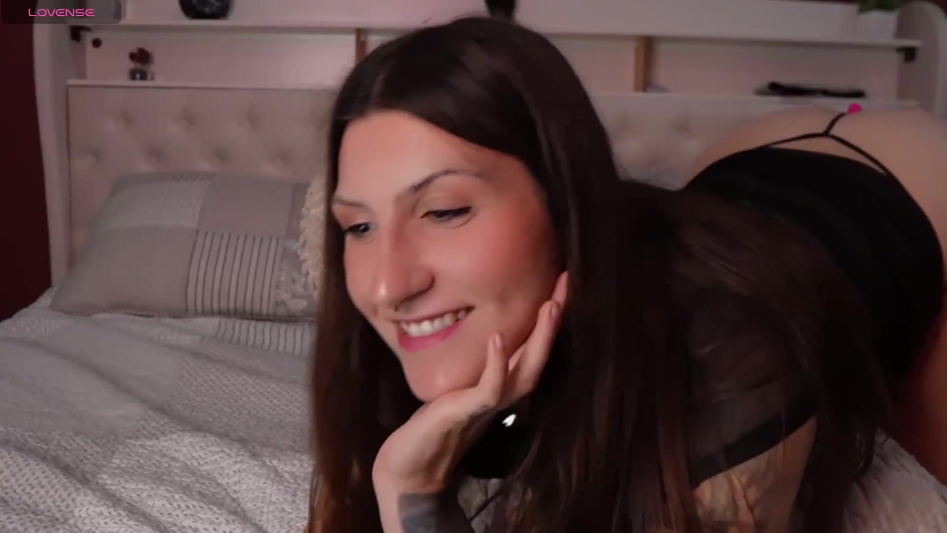 Gallery image thumbnail from just_erika's myfreecams stream on, 08/21/2026, 05:12 image 5 of 20