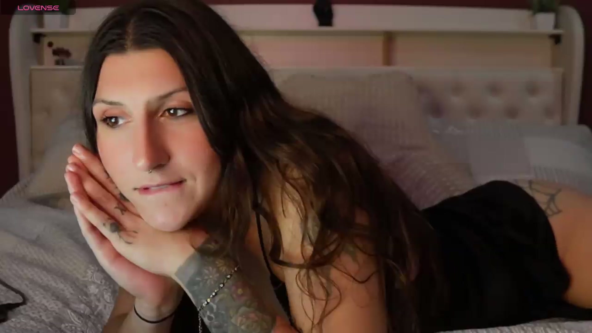 Gallery image thumbnail from just_erika's myfreecams stream on, 09/07/2026, 02:45 image 4 of 20