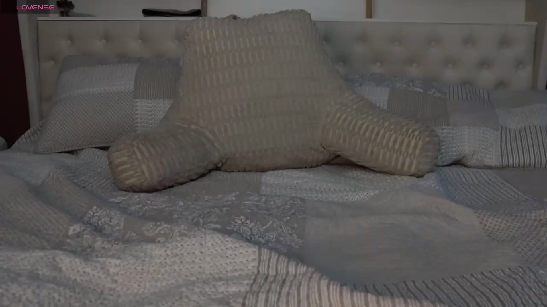 Gallery image thumbnail from just_erika's myfreecams stream on, 09/07/2026, 04:41 image 13 of 20