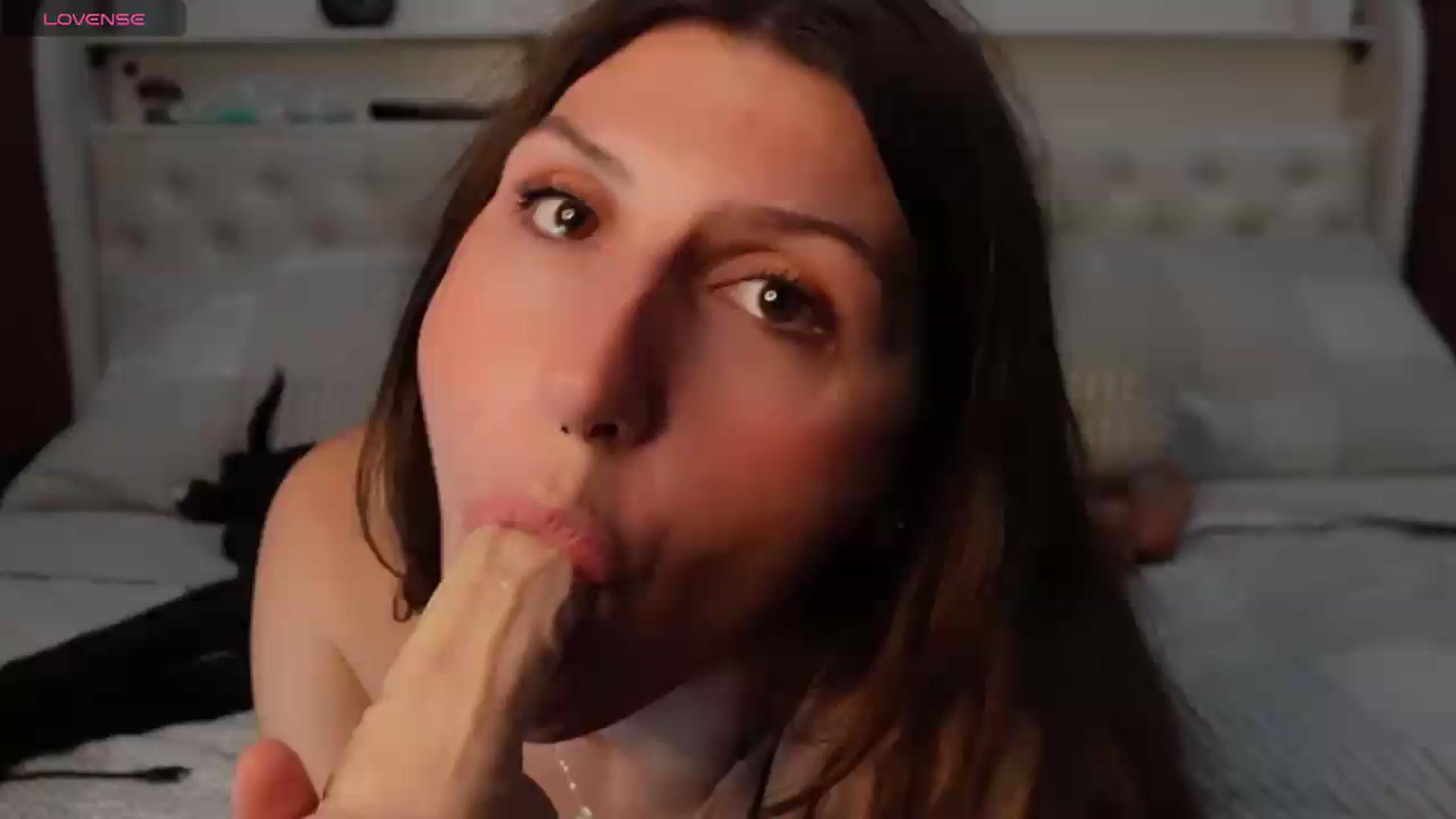 Gallery image thumbnail from just_erika's myfreecams stream on, 09/09/2026, 02:31 image 19 of 20