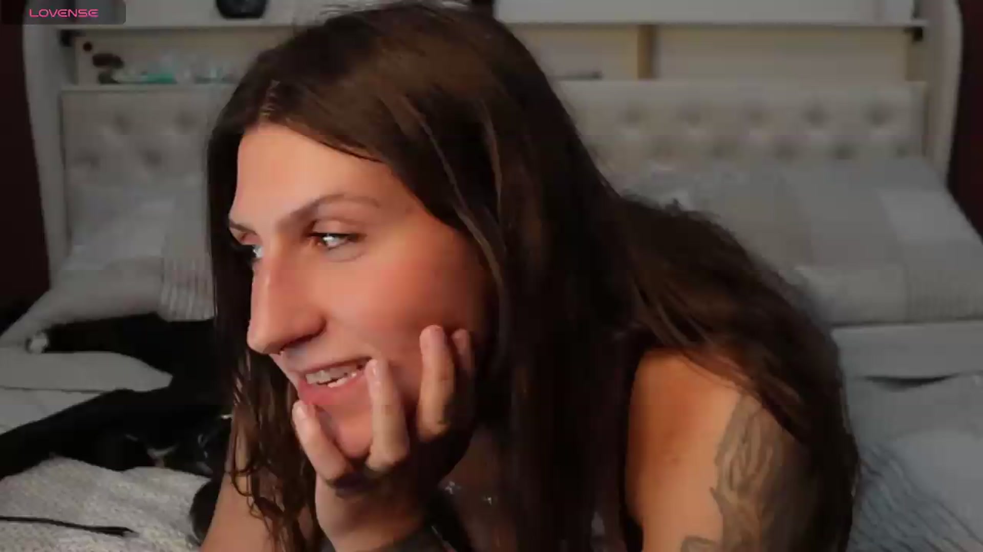Gallery image thumbnail from just_erika's myfreecams stream on, 09/09/2026, 02:31 image 10 of 20
