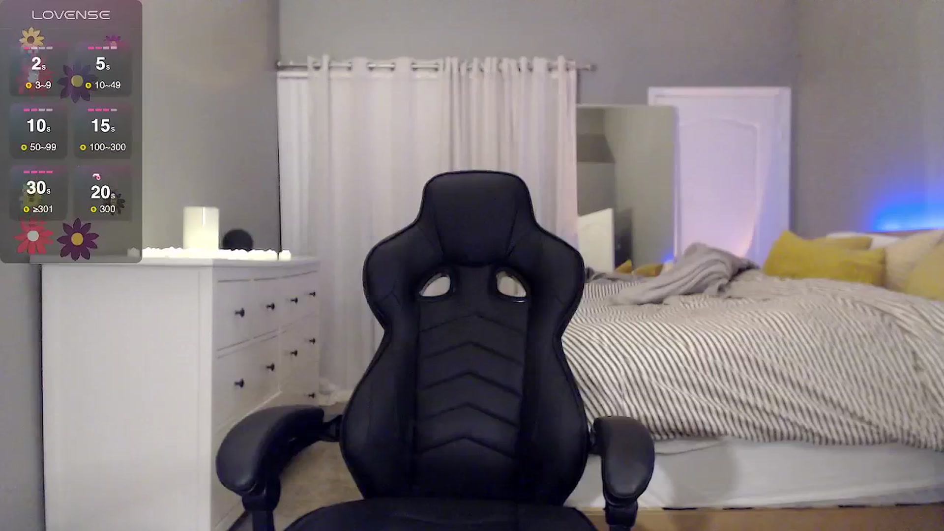 Gallery image thumbnail from justagirl_'s myfreecams stream on, 05/22/2024, 06:37 image 11 of 20