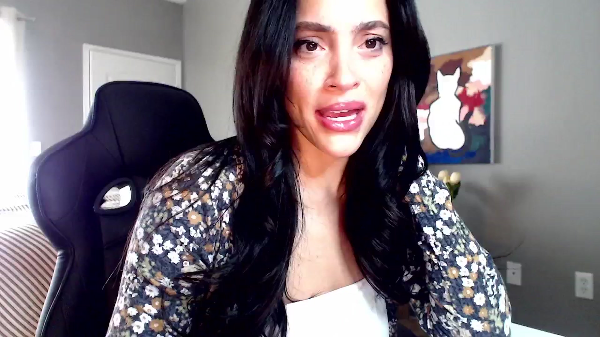 Gallery image thumbnail from justagirl_'s myfreecams stream on, 06/03/2024, 22:14 image 14 of 20