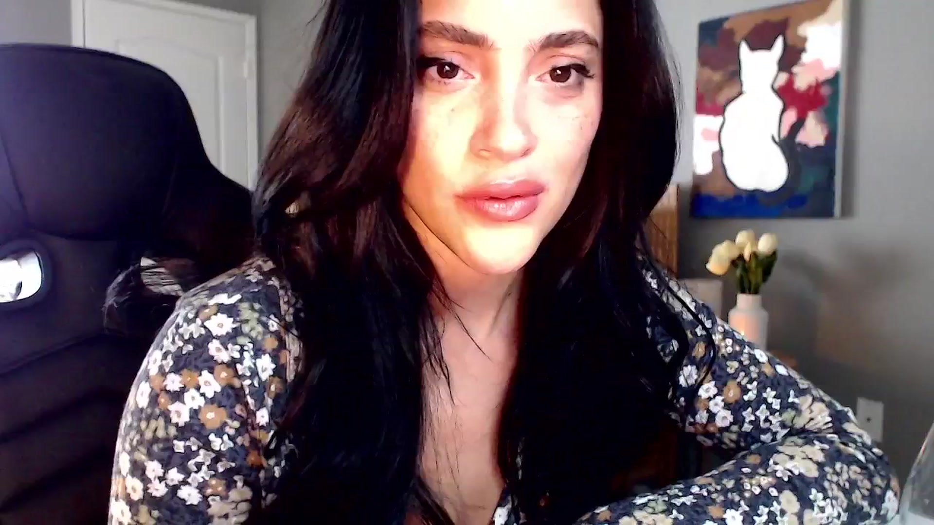 Gallery image thumbnail from justagirl_'s myfreecams stream on, 06/03/2024, 23:20 image 18 of 20