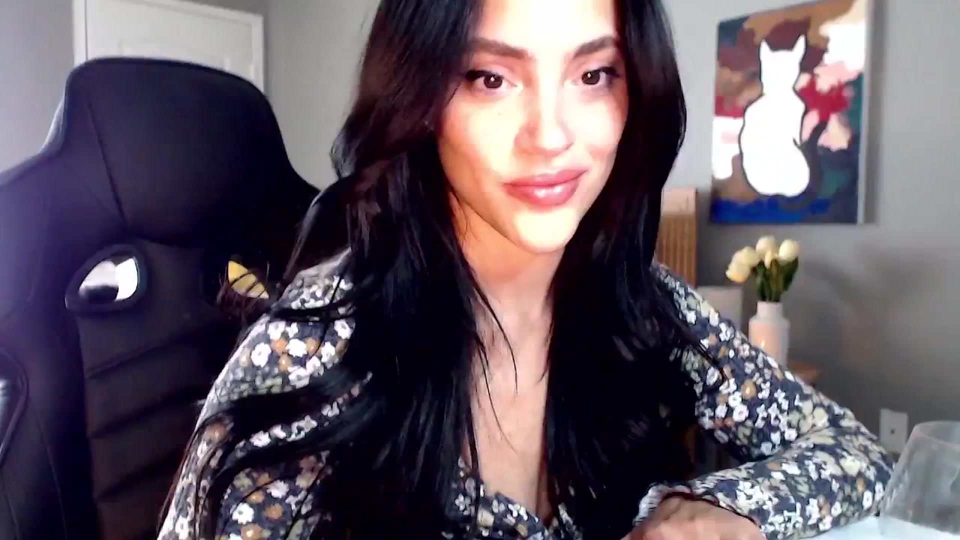 Gallery image thumbnail from justagirl_'s myfreecams stream on, 06/03/2024, 23:20 image 10 of 20