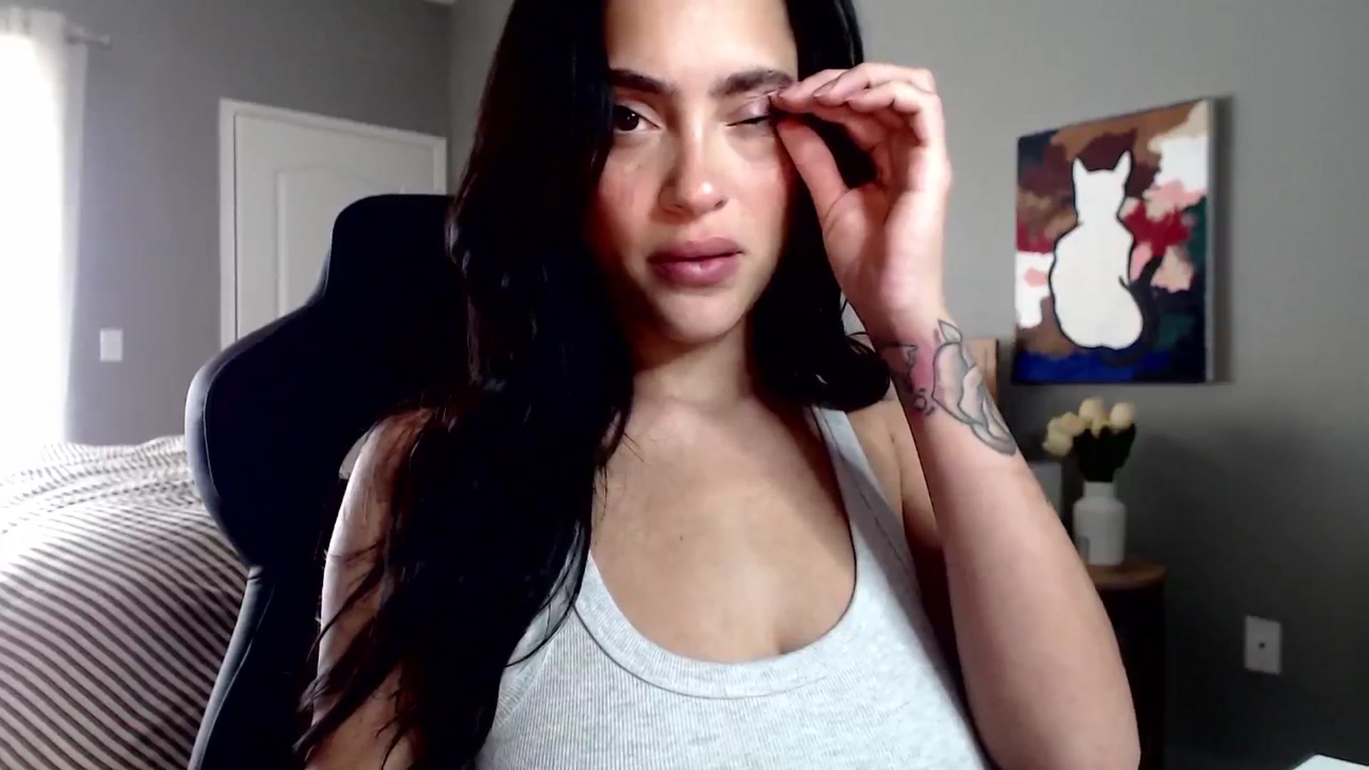 Gallery image thumbnail from justagirl_'s myfreecams stream on, 06/04/2024, 21:54 image 17 of 20