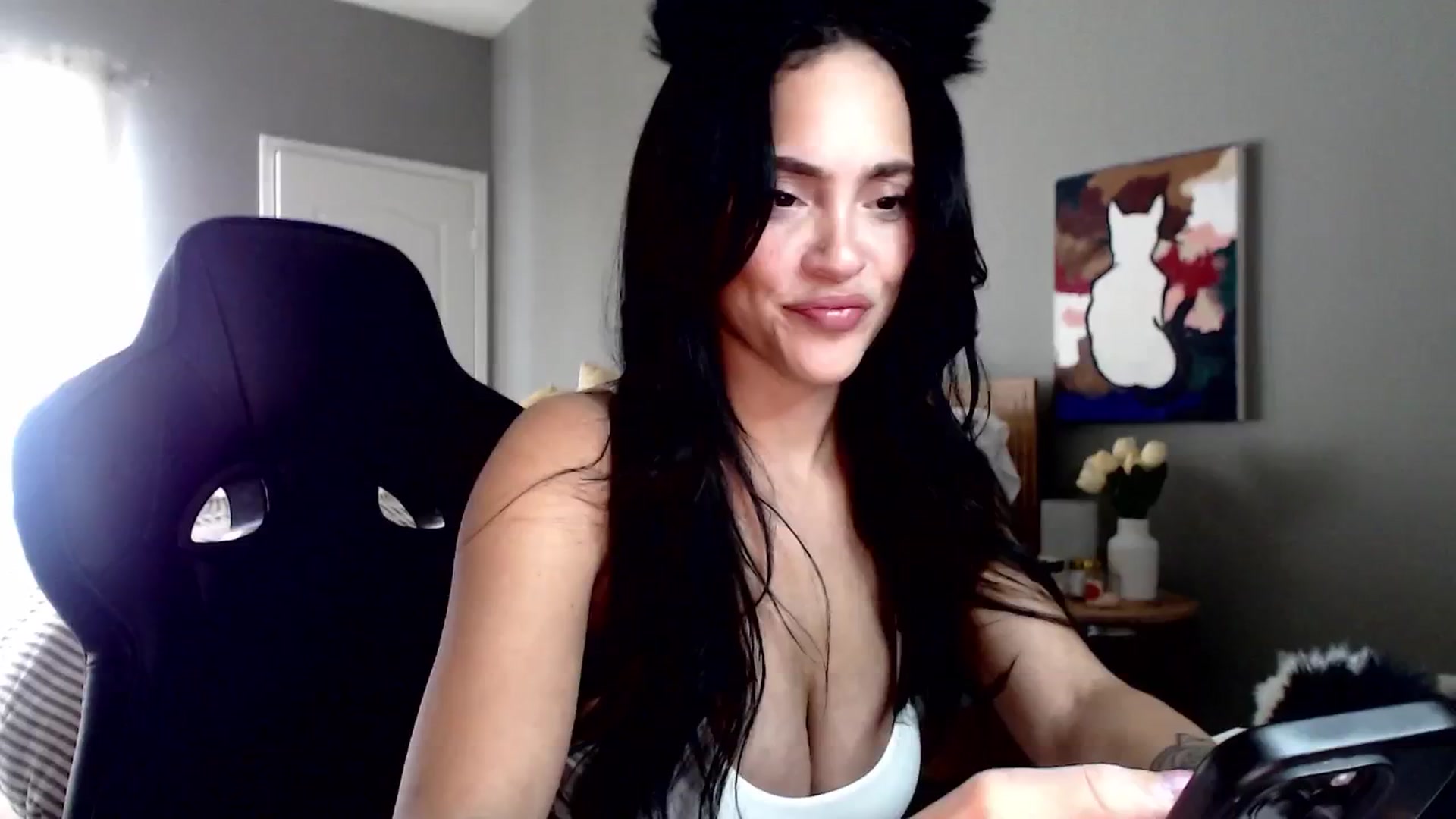 Gallery image thumbnail from justagirl_'s myfreecams stream on, 06/04/2024, 22:32 image 2 of 20
