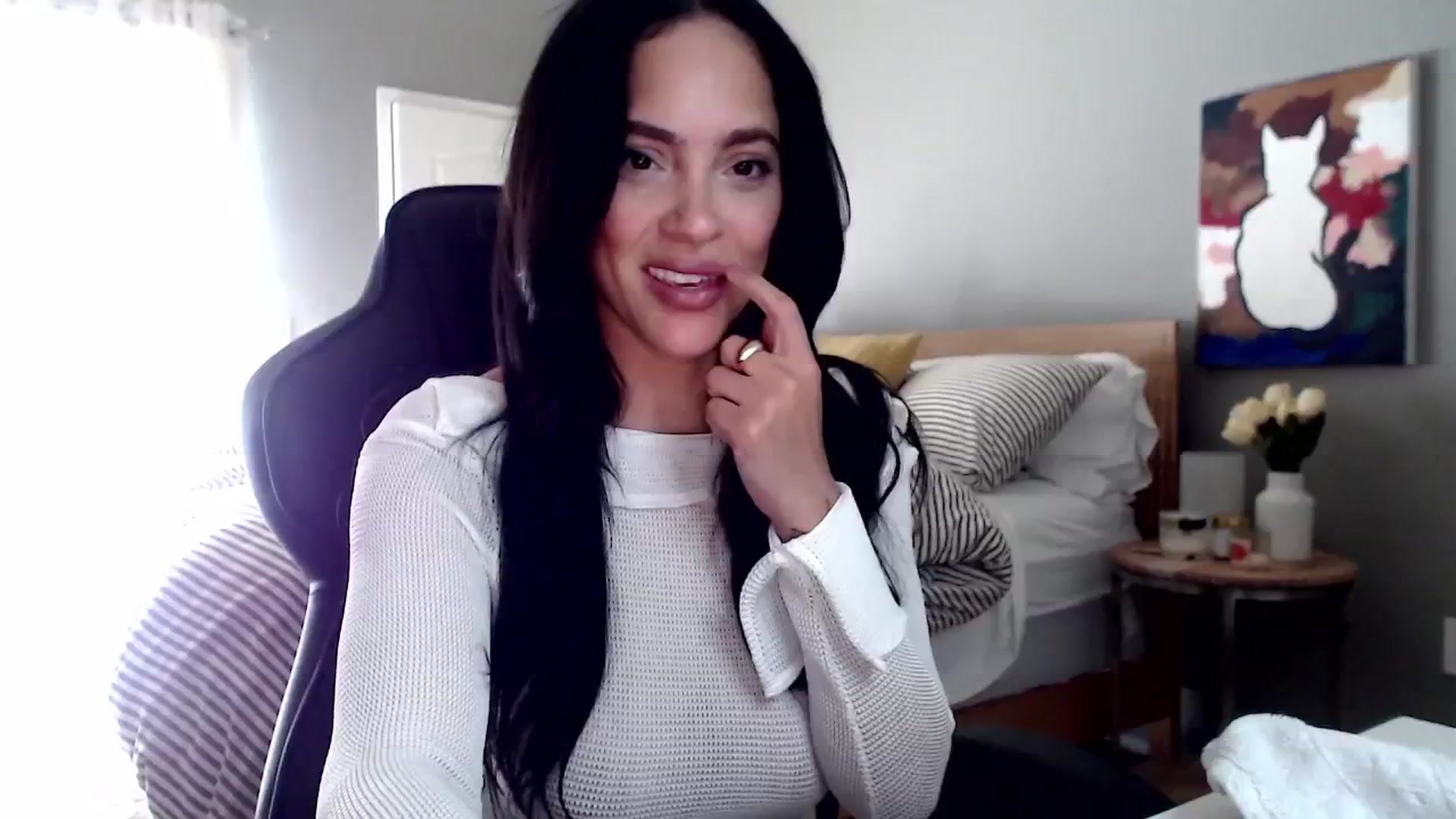 Gallery image thumbnail from justagirl_'s myfreecams stream on, 06/04/2024, 23:41 image 6 of 20