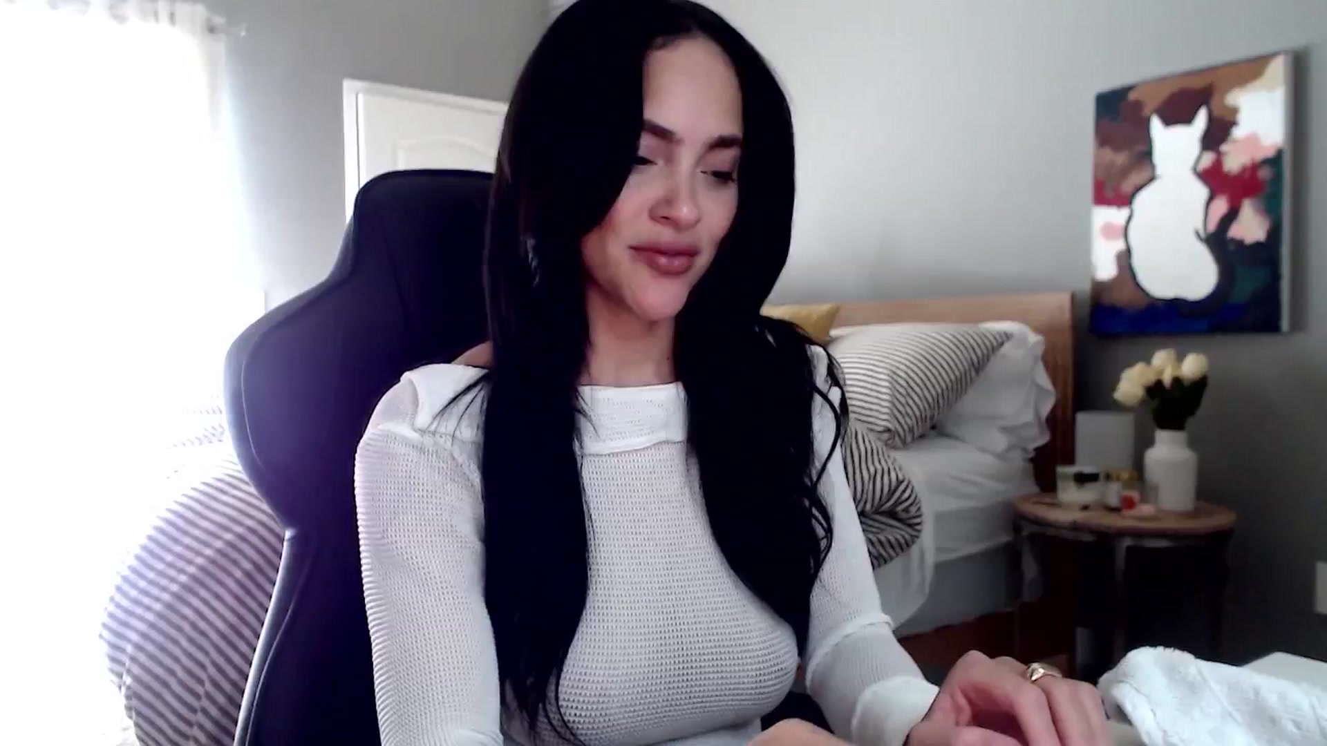 Gallery image thumbnail from justagirl_'s myfreecams stream on, 06/04/2024, 23:41 image 4 of 20