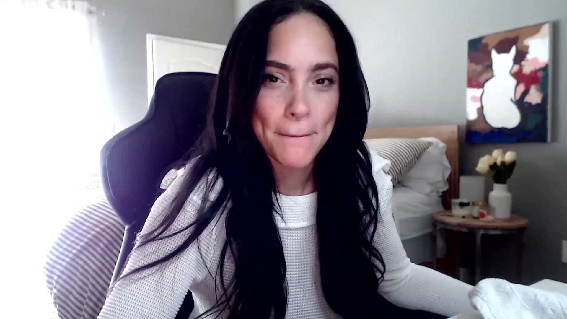 Gallery image thumbnail from justagirl_'s myfreecams stream on, 06/04/2024, 23:41 image 8 of 20
