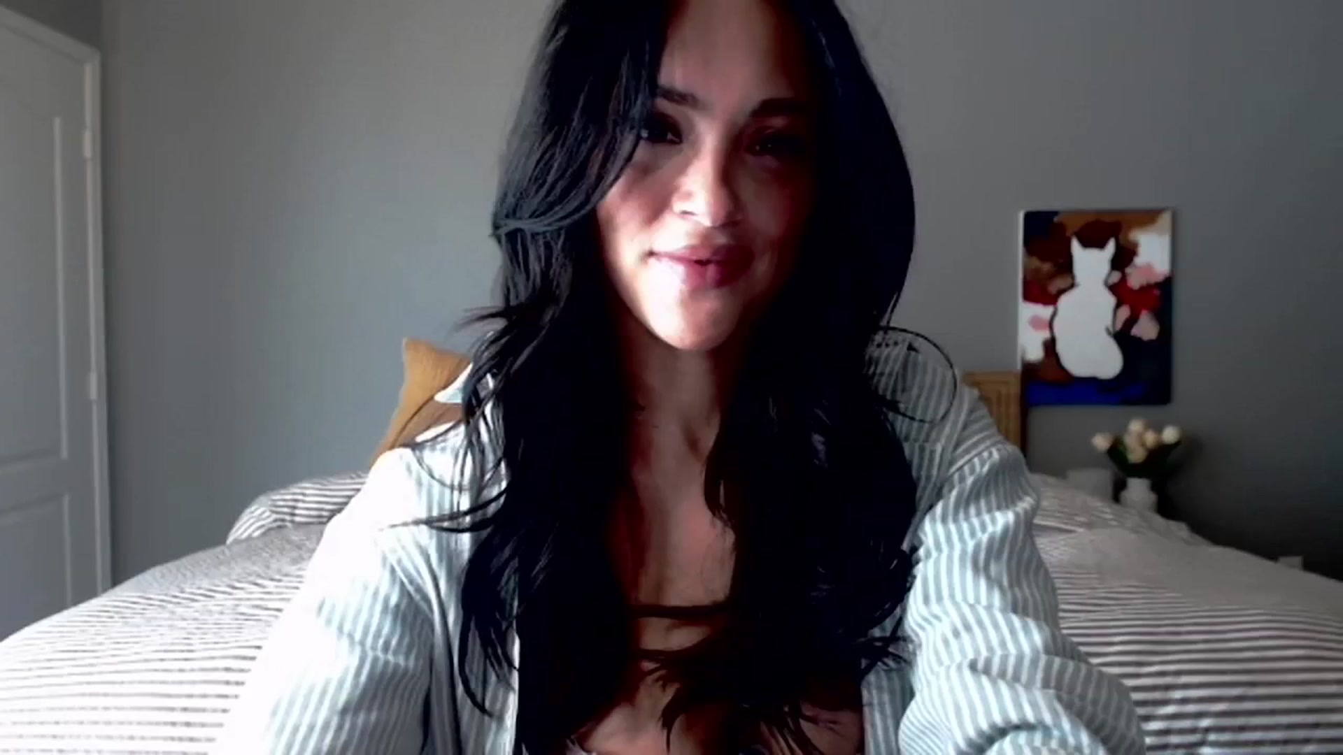Gallery image thumbnail from justagirl_'s myfreecams stream on, 06/17/2024, 23:09 image 9 of 20