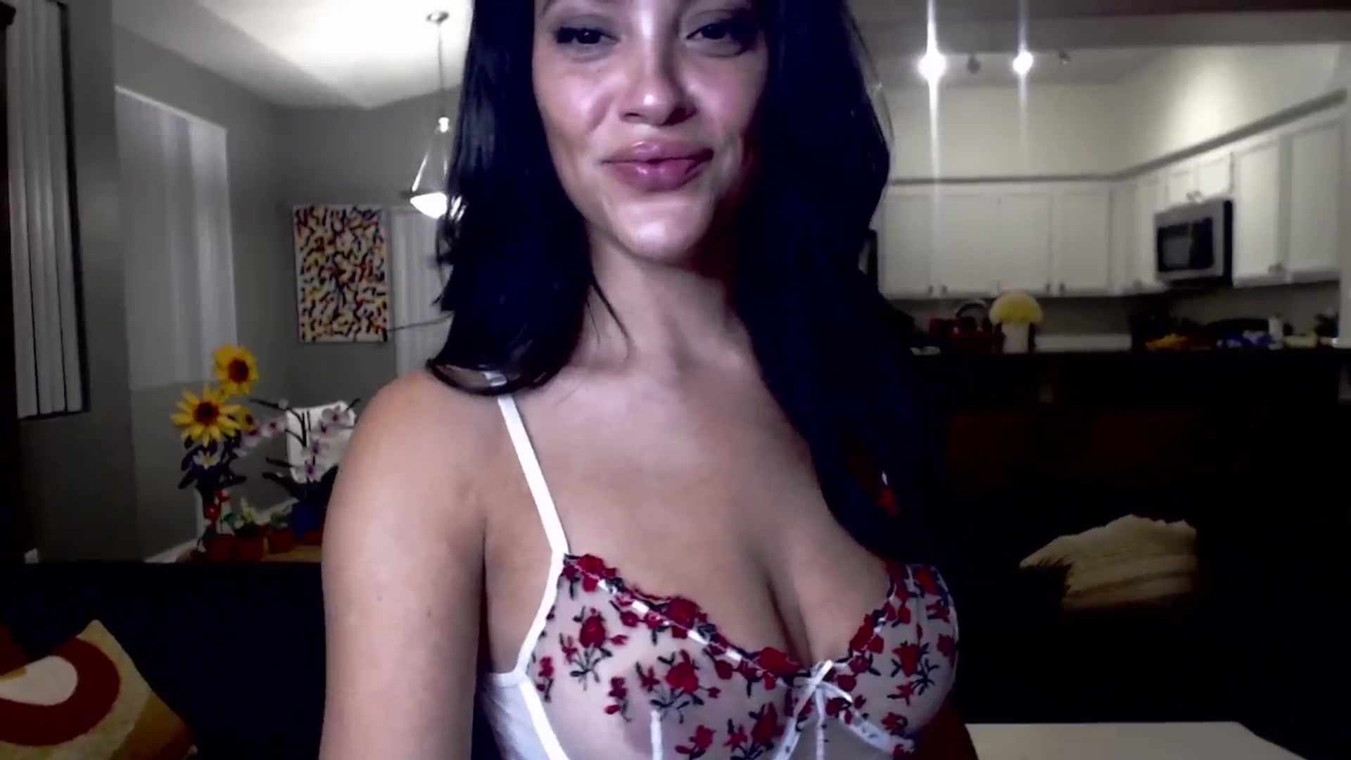 Gallery image thumbnail from justagirl_'s myfreecams stream on, 07/04/2024, 06:40 image 6 of 20
