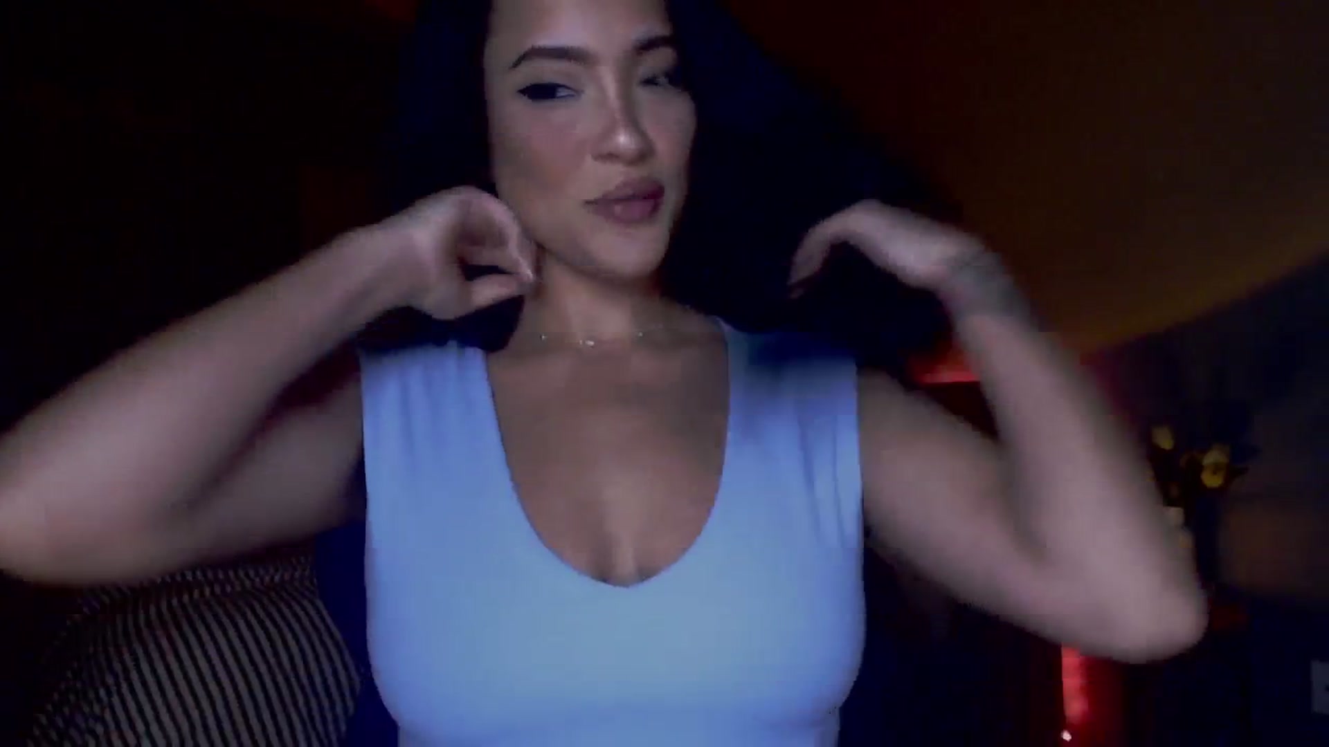 Gallery image thumbnail from justagirl_'s myfreecams stream on, 10/29/2024, 03:12 image 3 of 20