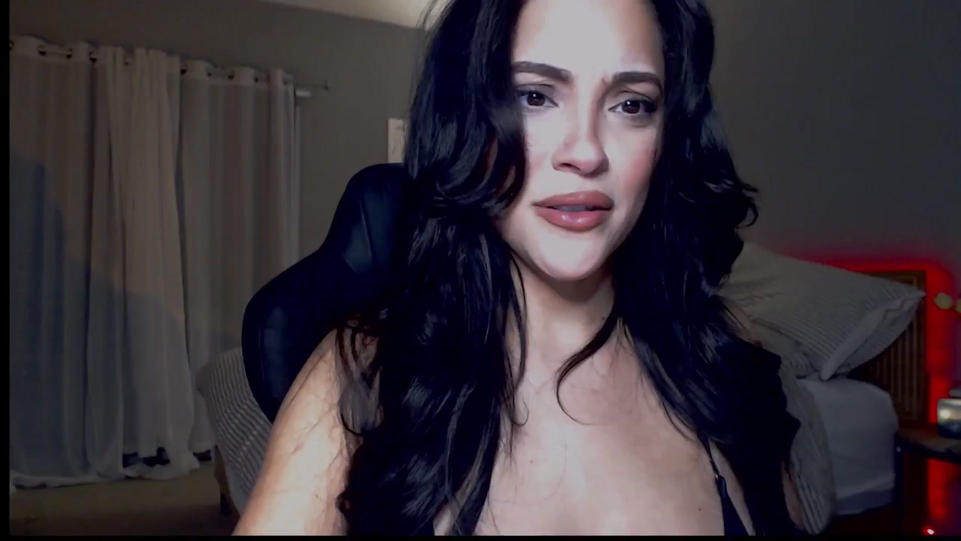 Gallery image thumbnail from justagirl_'s myfreecams stream on, 12/02/2024, 05:57 image 7 of 20