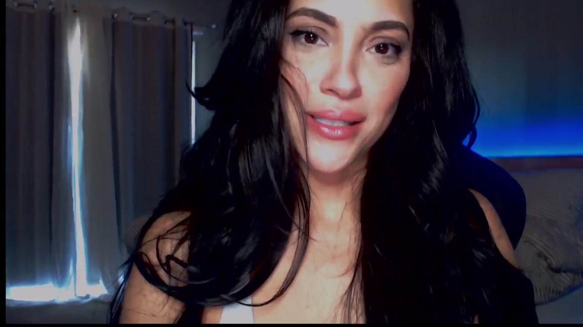 Gallery image thumbnail from justagirl_'s myfreecams stream on, 12/02/2024, 20:07 image 17 of 20
