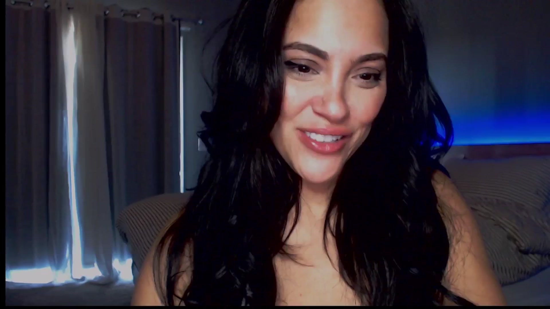 Gallery image thumbnail from justagirl_'s myfreecams stream on, 12/02/2024, 20:07 image 14 of 20