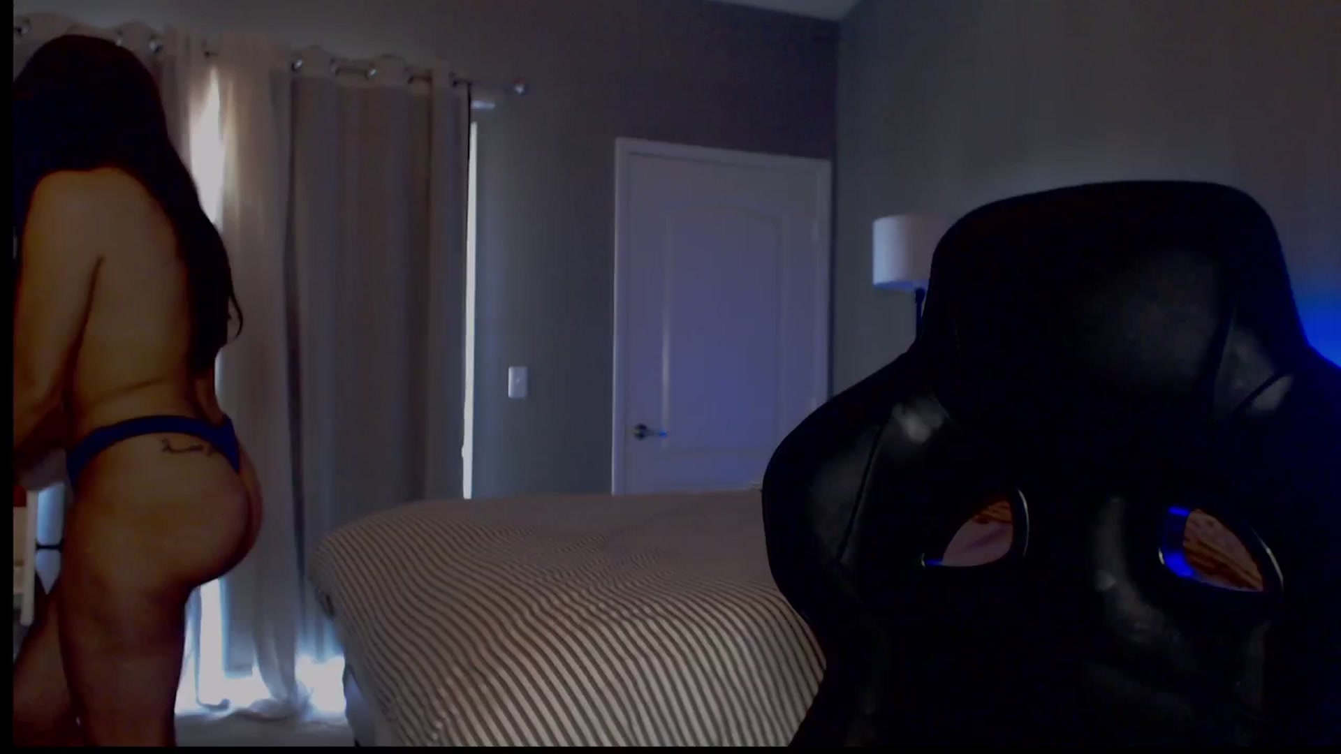 Gallery image thumbnail from justagirl_'s myfreecams stream on, 12/02/2024, 20:07 image 1 of 20