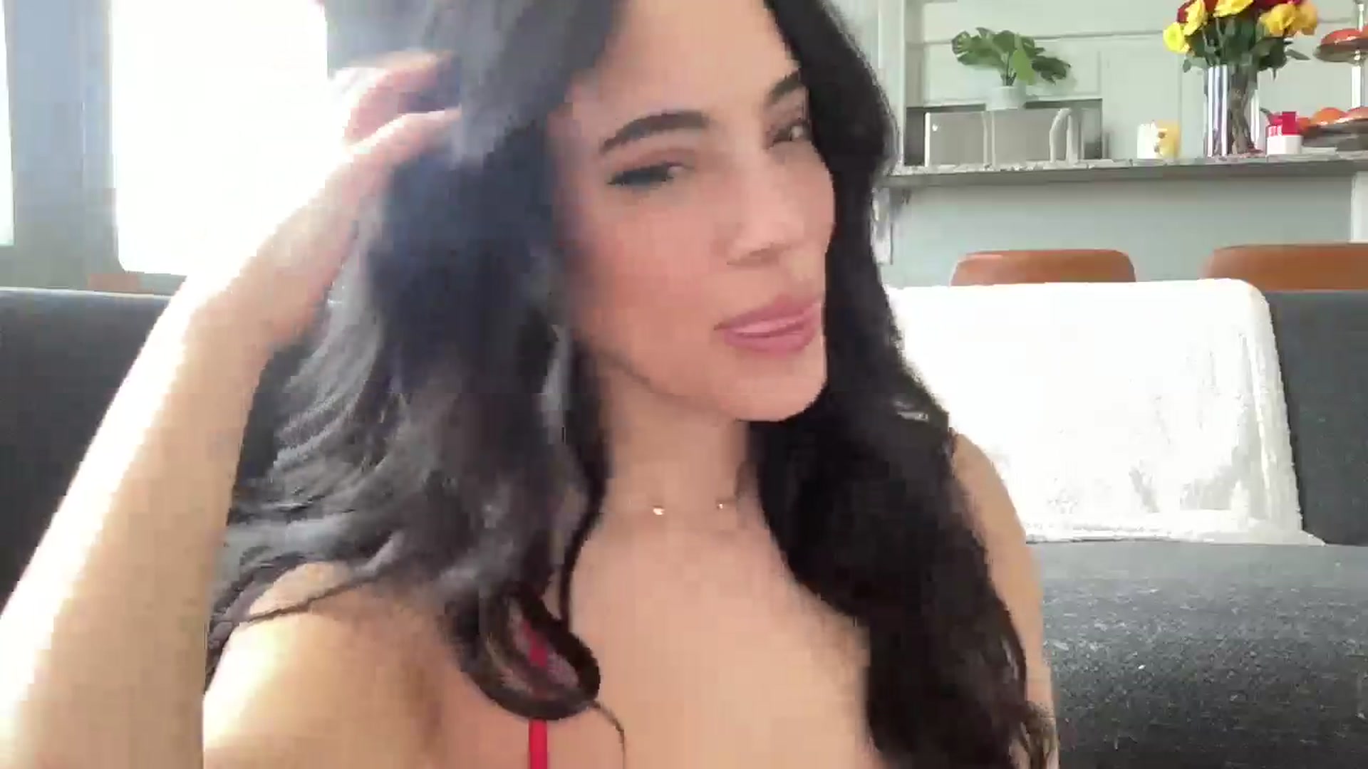 Gallery image thumbnail from justagirl_'s myfreecams stream on, 01/29/2025, 18:48 image 17 of 20