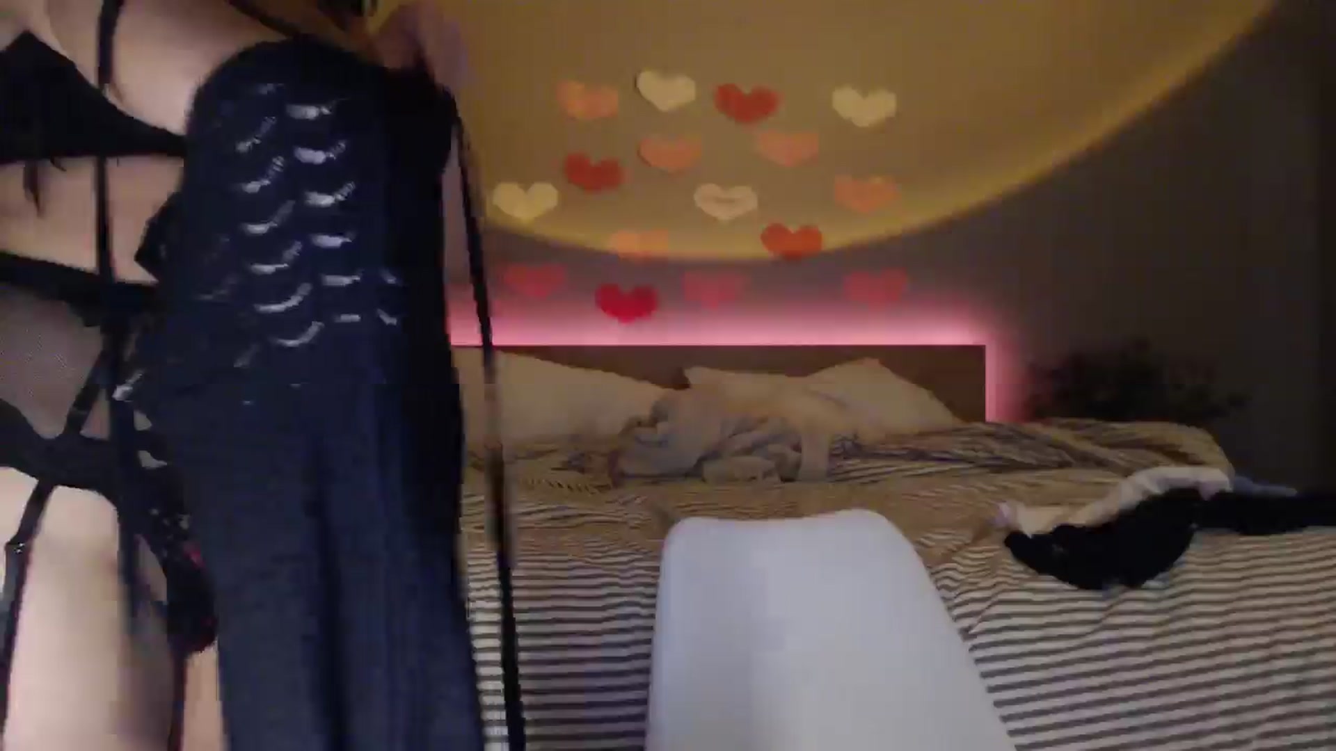 Gallery image thumbnail from justagirl_'s myfreecams stream on, 02/06/2025, 06:07 image 11 of 20