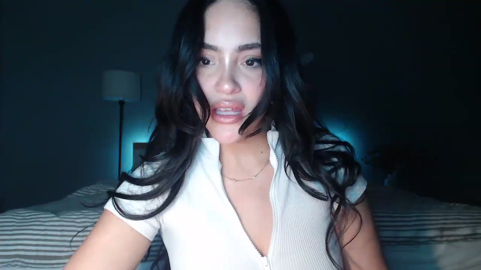 Gallery image thumbnail from justagirl_'s myfreecams stream on, 02/11/2025, 04:31 image 5 of 20