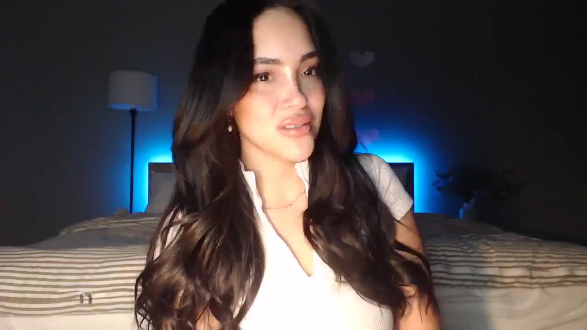 Gallery image thumbnail from justagirl_'s myfreecams stream on, 02/11/2025, 05:19 image 5 of 20