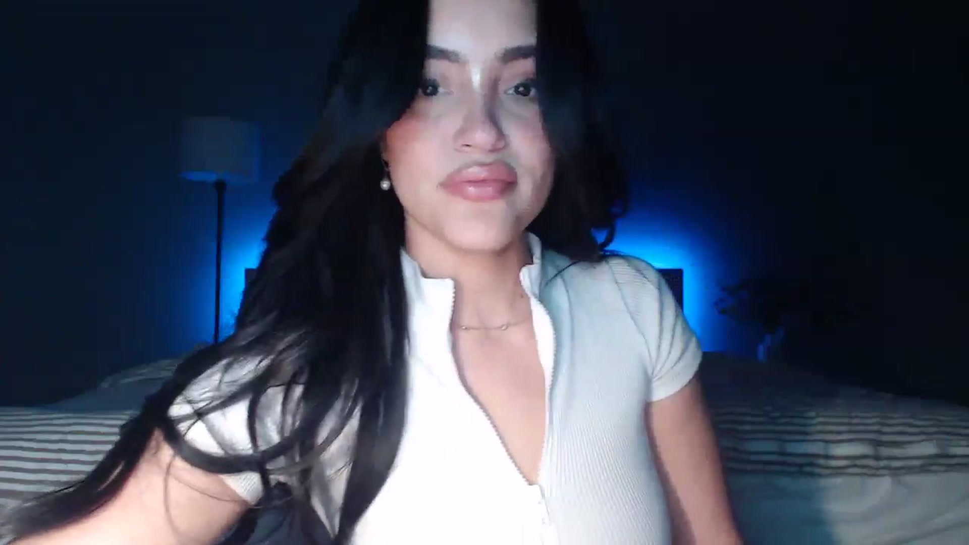 Gallery image thumbnail from justagirl_'s myfreecams stream on, 02/11/2025, 05:19 image 3 of 20
