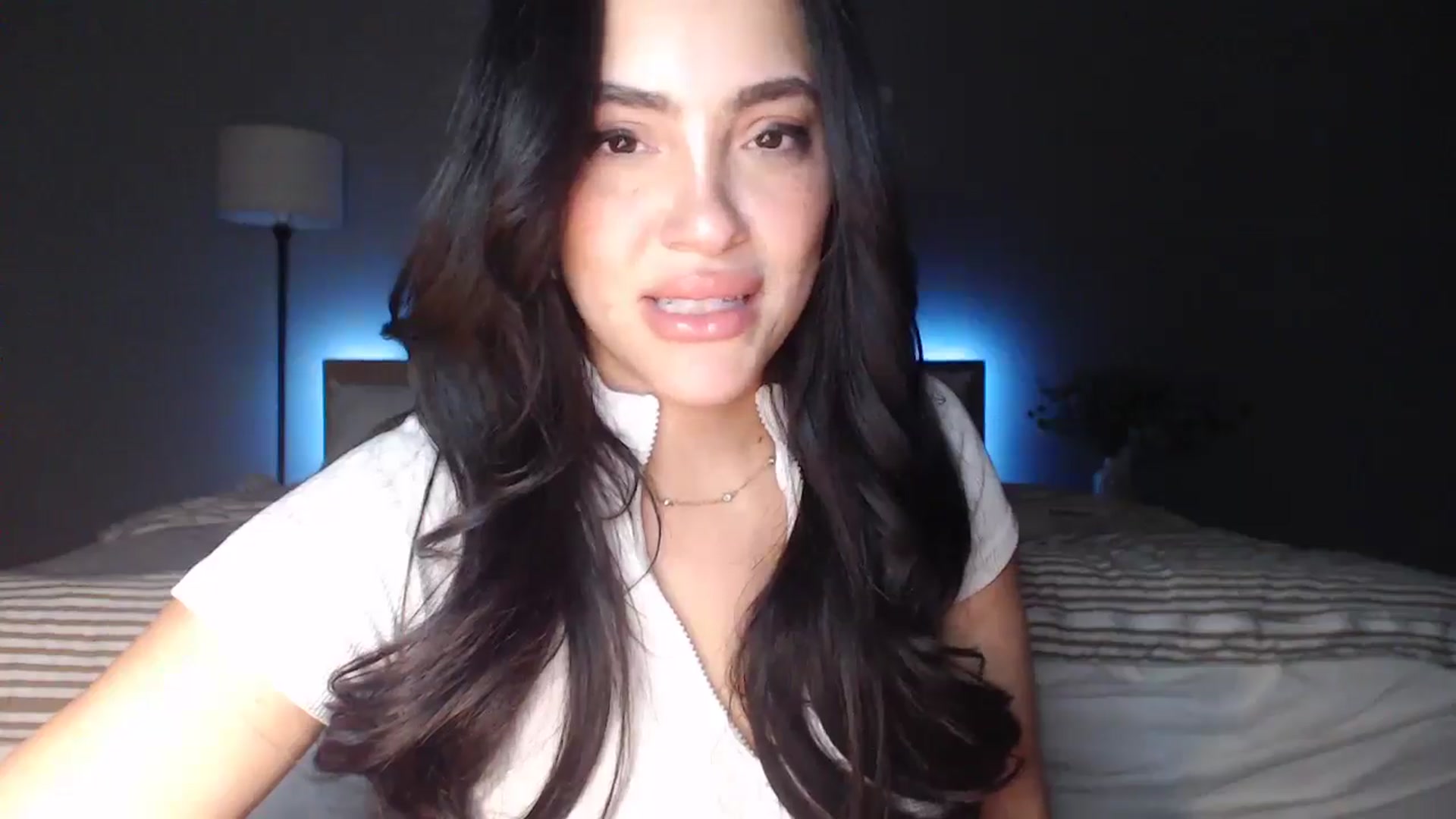 Gallery image thumbnail from justagirl_'s myfreecams stream on, 02/11/2025, 05:19 image 18 of 20