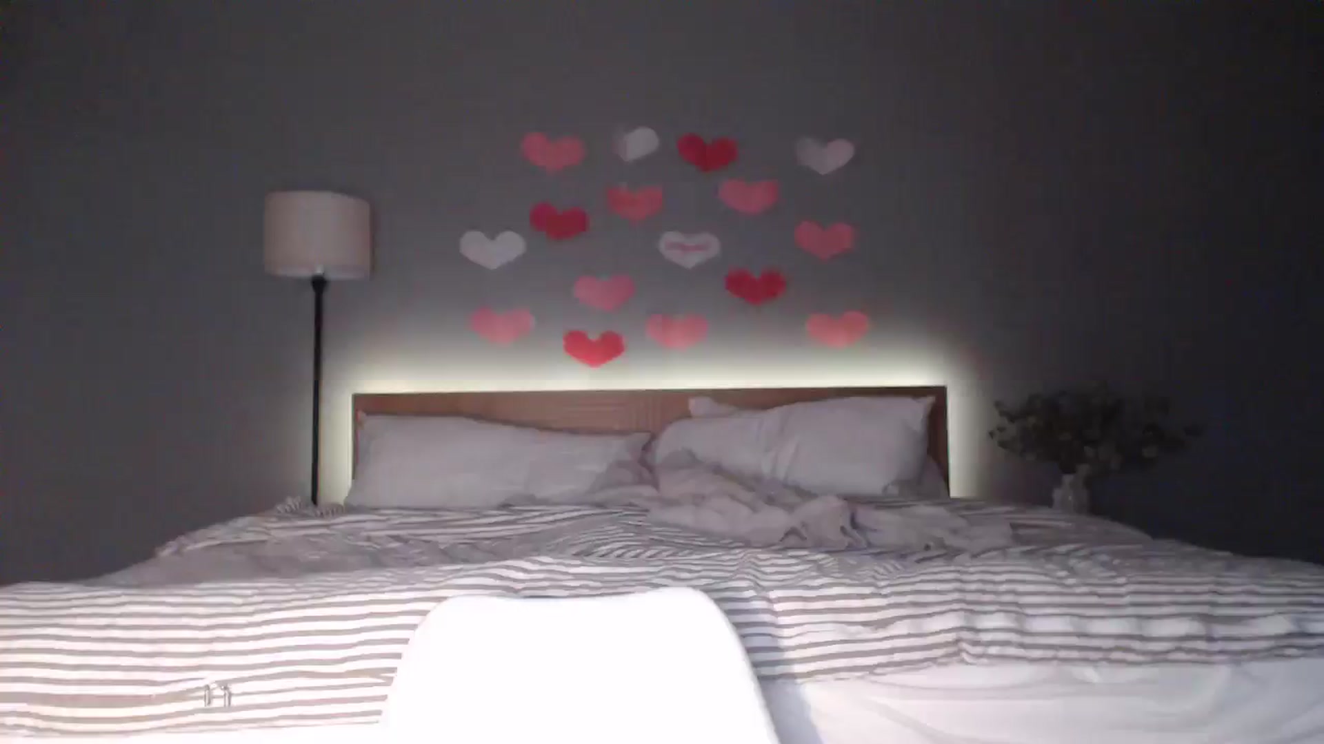 Gallery image thumbnail from justagirl_'s myfreecams stream on, 02/11/2025, 06:57 image 1 of 20