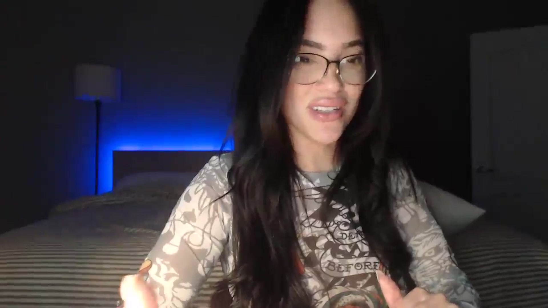Gallery image thumbnail from justagirl_'s myfreecams stream on, 03/06/2025, 07:24 image 17 of 20