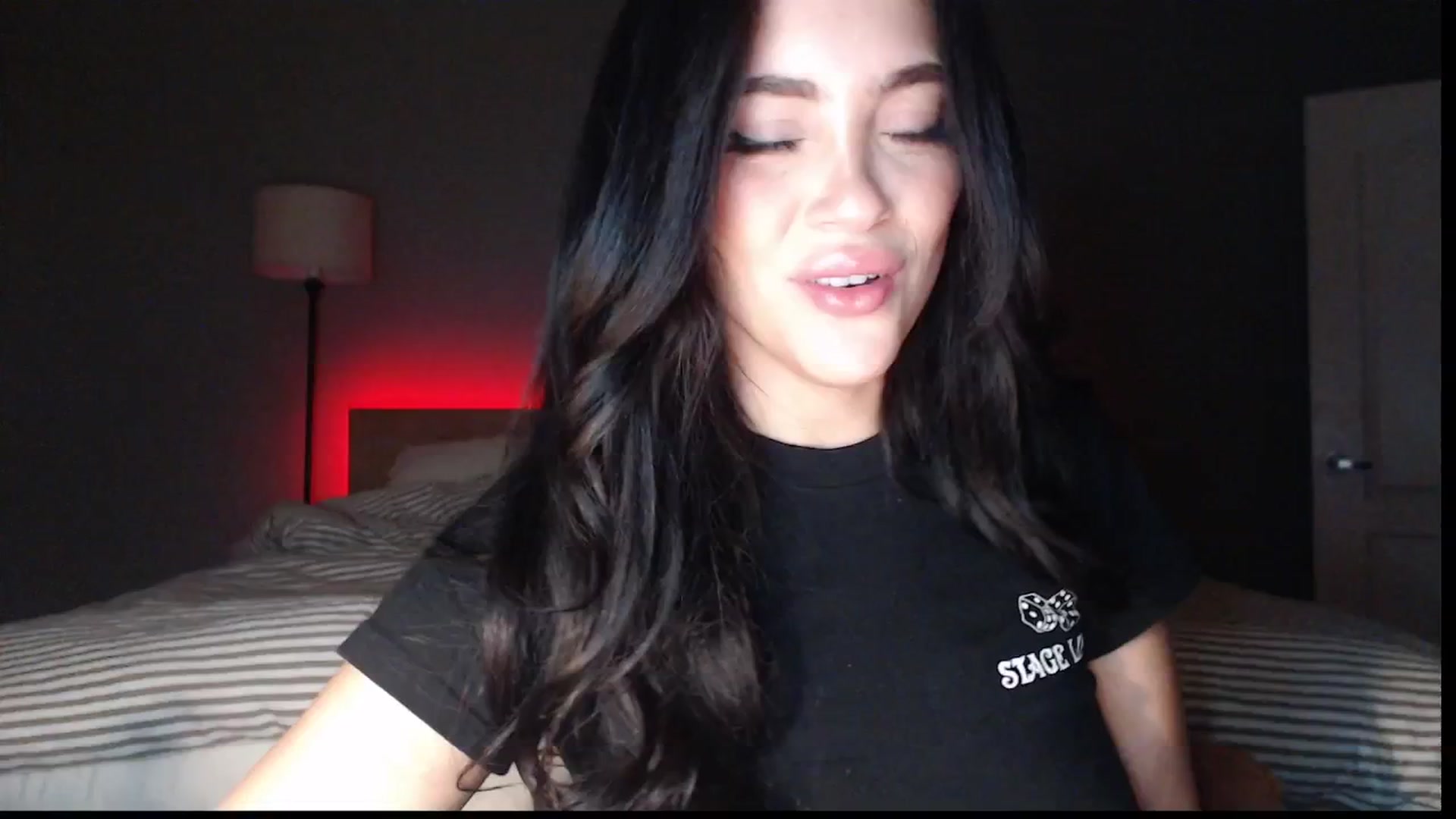 Gallery image thumbnail from justagirl_'s myfreecams stream on, 03/12/2025, 04:50 image 18 of 20