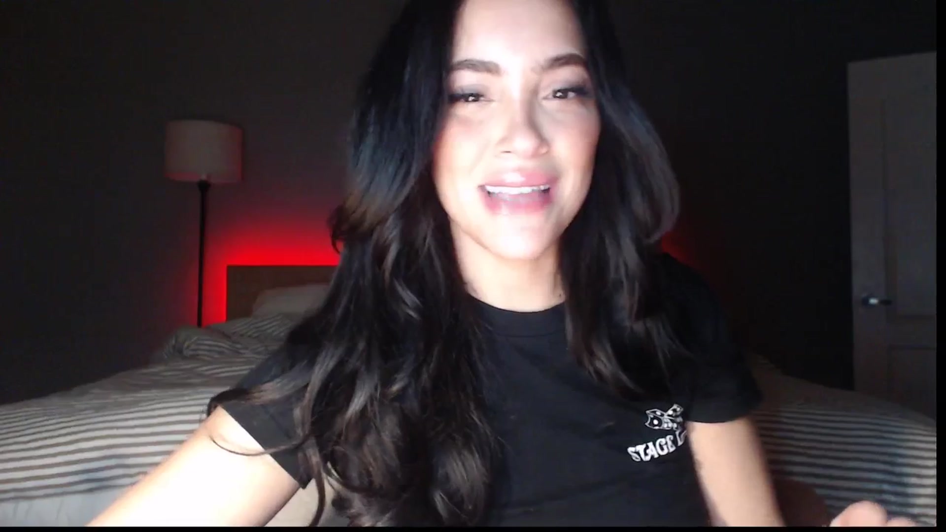 Gallery image thumbnail from justagirl_'s myfreecams stream on, 03/12/2025, 04:50 image 16 of 20