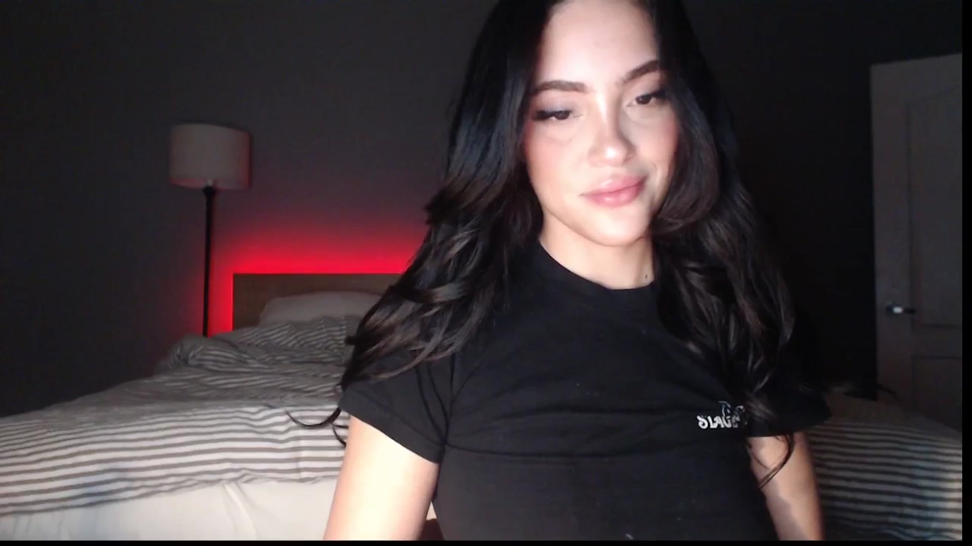 Gallery image thumbnail from justagirl_'s myfreecams stream on, 03/12/2025, 04:50 image 12 of 20