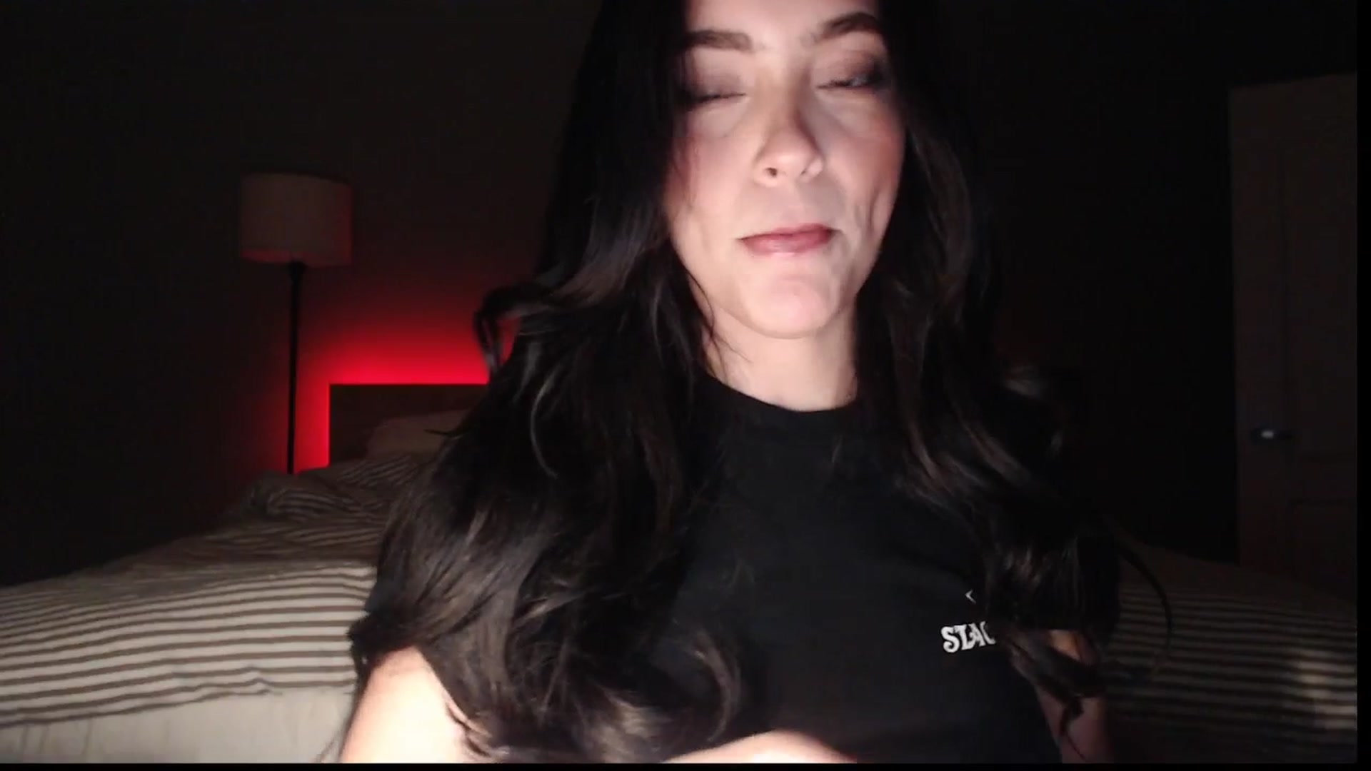 Gallery image thumbnail from justagirl_'s myfreecams stream on, 03/12/2025, 05:08 image 12 of 20