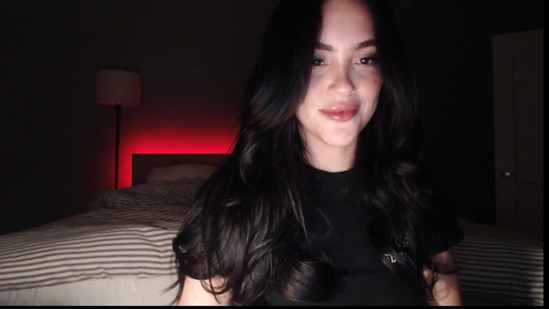 Gallery image thumbnail from justagirl_'s myfreecams stream on, 03/12/2025, 05:08 image 15 of 20