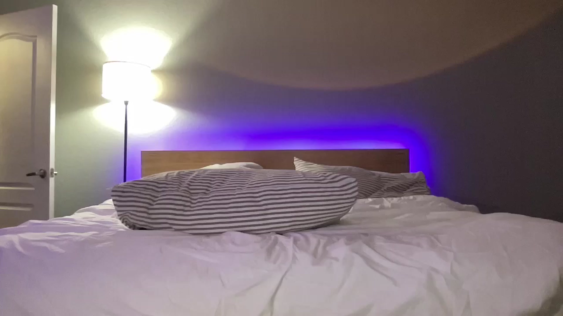 Gallery image thumbnail from justagirl_'s myfreecams stream on, 04/17/2025, 06:52 image 18 of 20