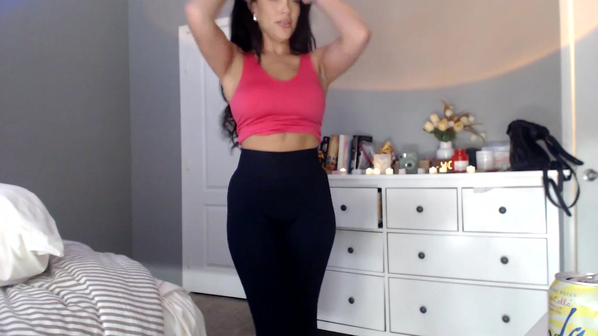 Gallery image thumbnail from justagirl_'s myfreecams stream on, 05/06/2025, 23:07 image 20 of 20