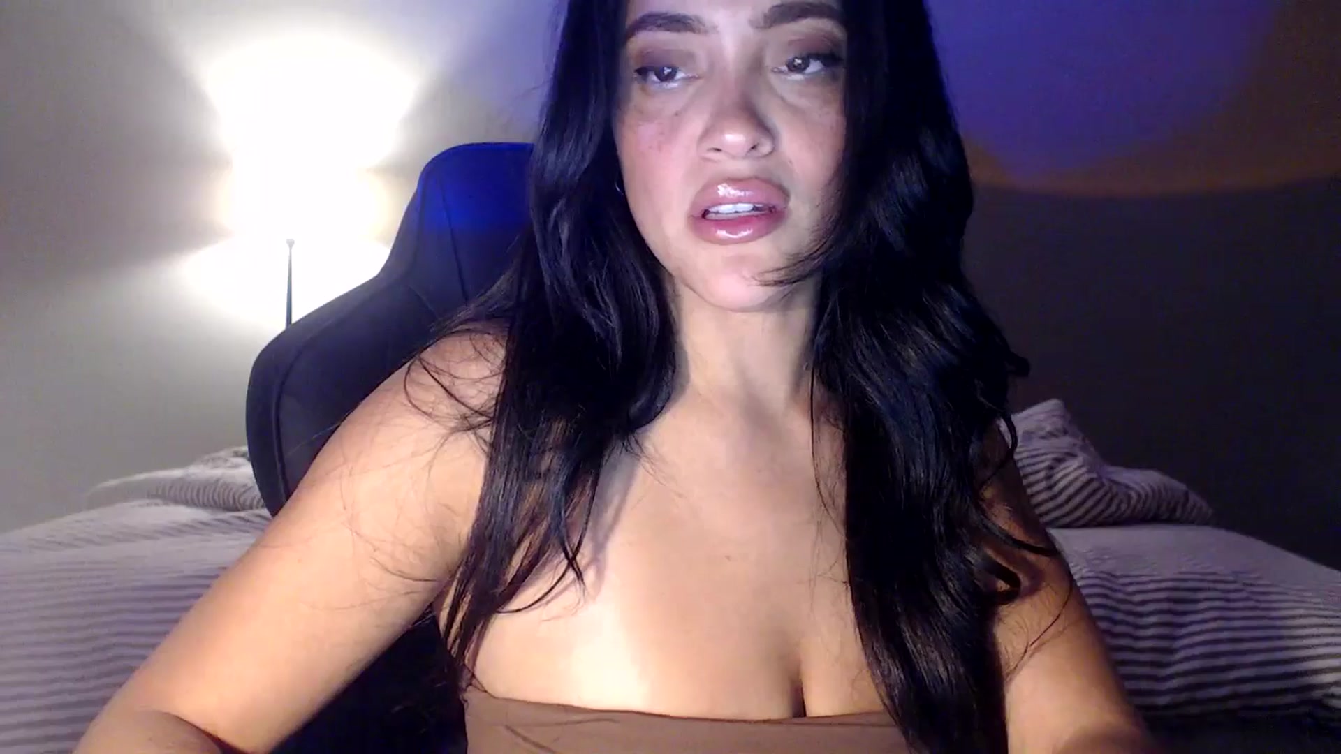 Gallery image thumbnail from justagirl_'s myfreecams stream on, 06/04/2025, 04:12 image 12 of 20