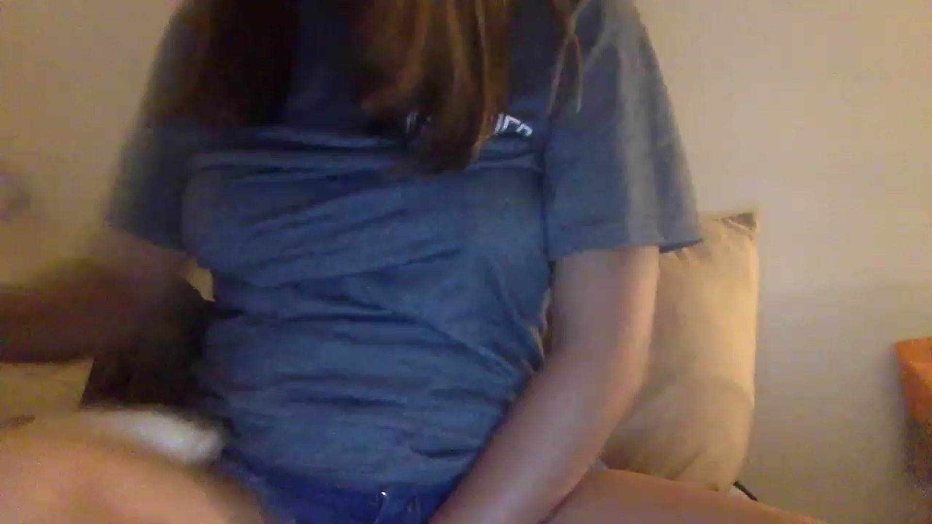 Gallery image thumbnail from kaaate01's myfreecams stream on, 04/10/2023, 06:21 image 15 of 20